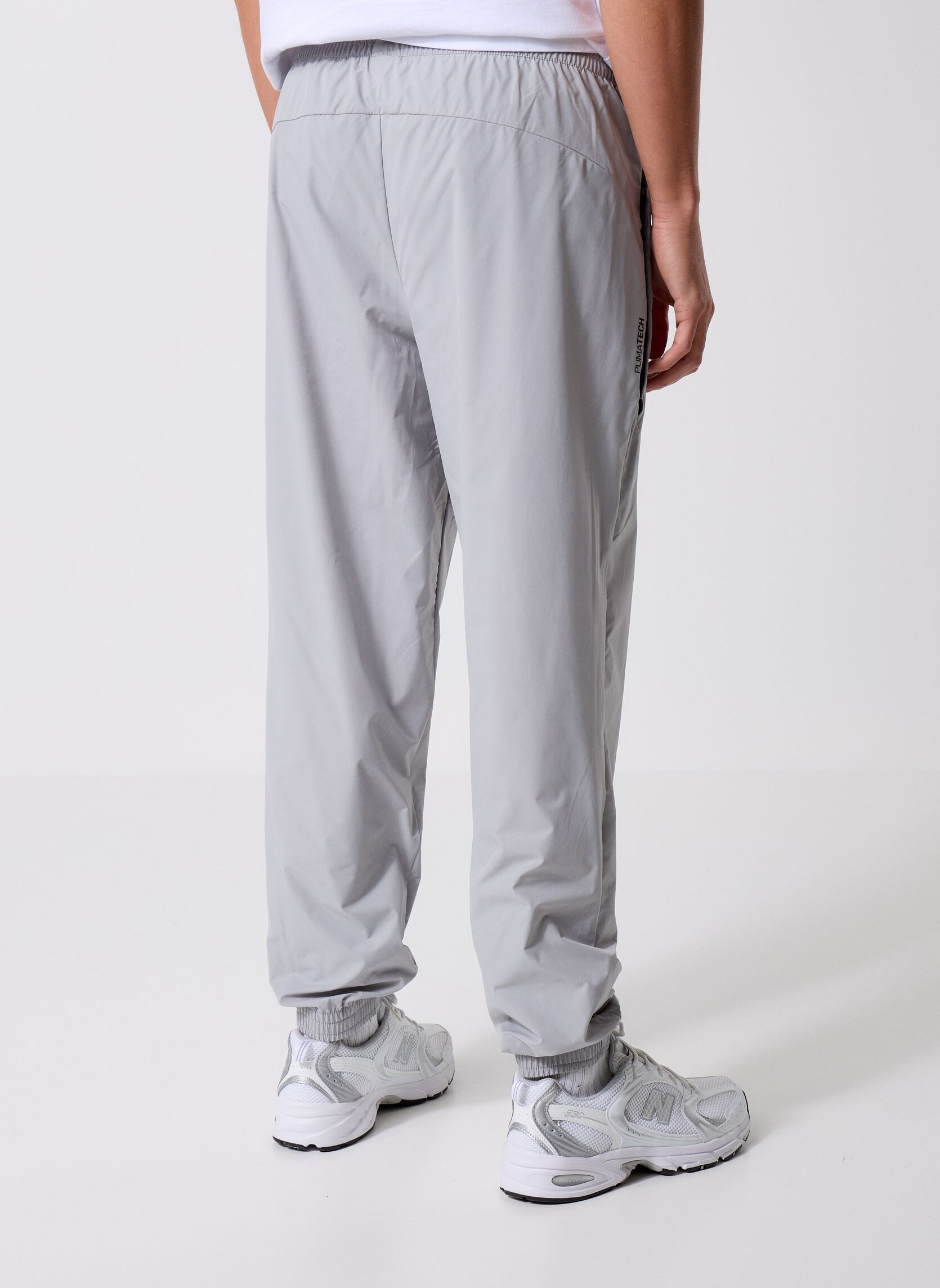 Joggings Pumatech Track Pants Wv Cl homme gris Puma Joggings Pumatech Track Pants Wv Cl homme gris Gray Echo