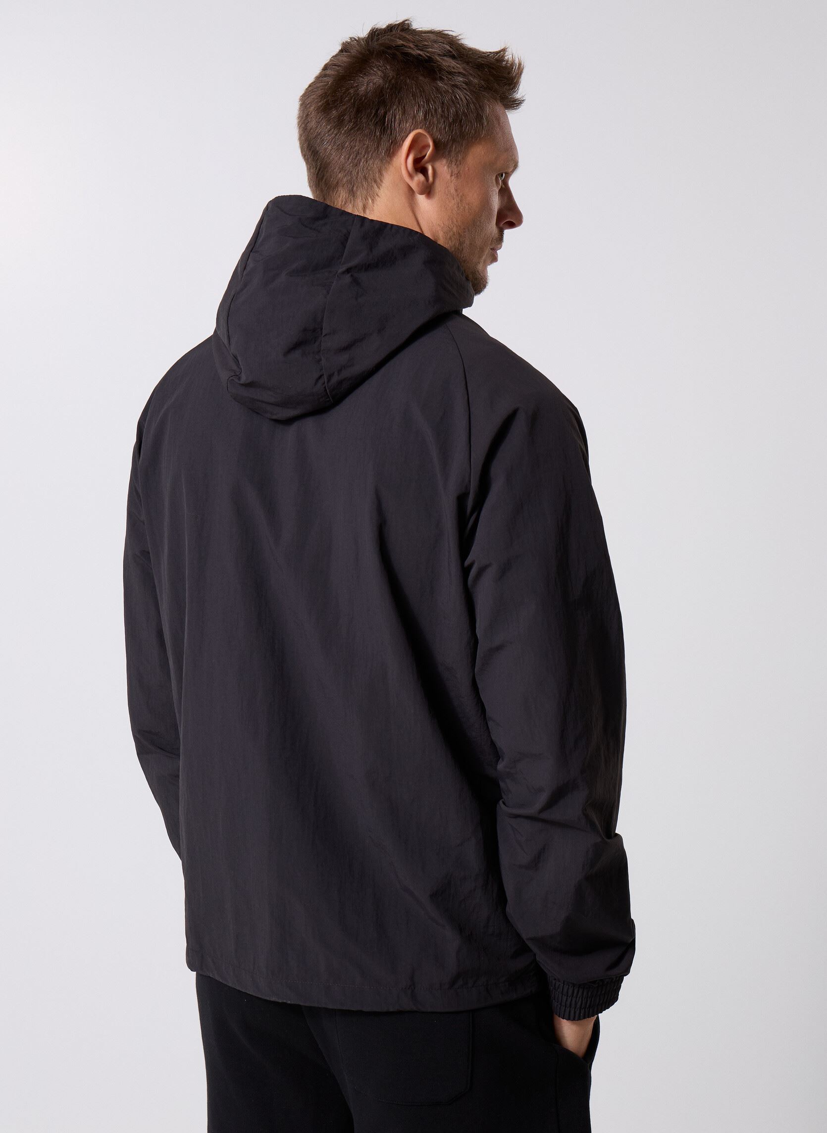 Vestes de survêtement Pumatech Woven Jacket homme noir Puma Vestes de survêtement Pumatech Woven Jacket homme noir PUMA BLACK