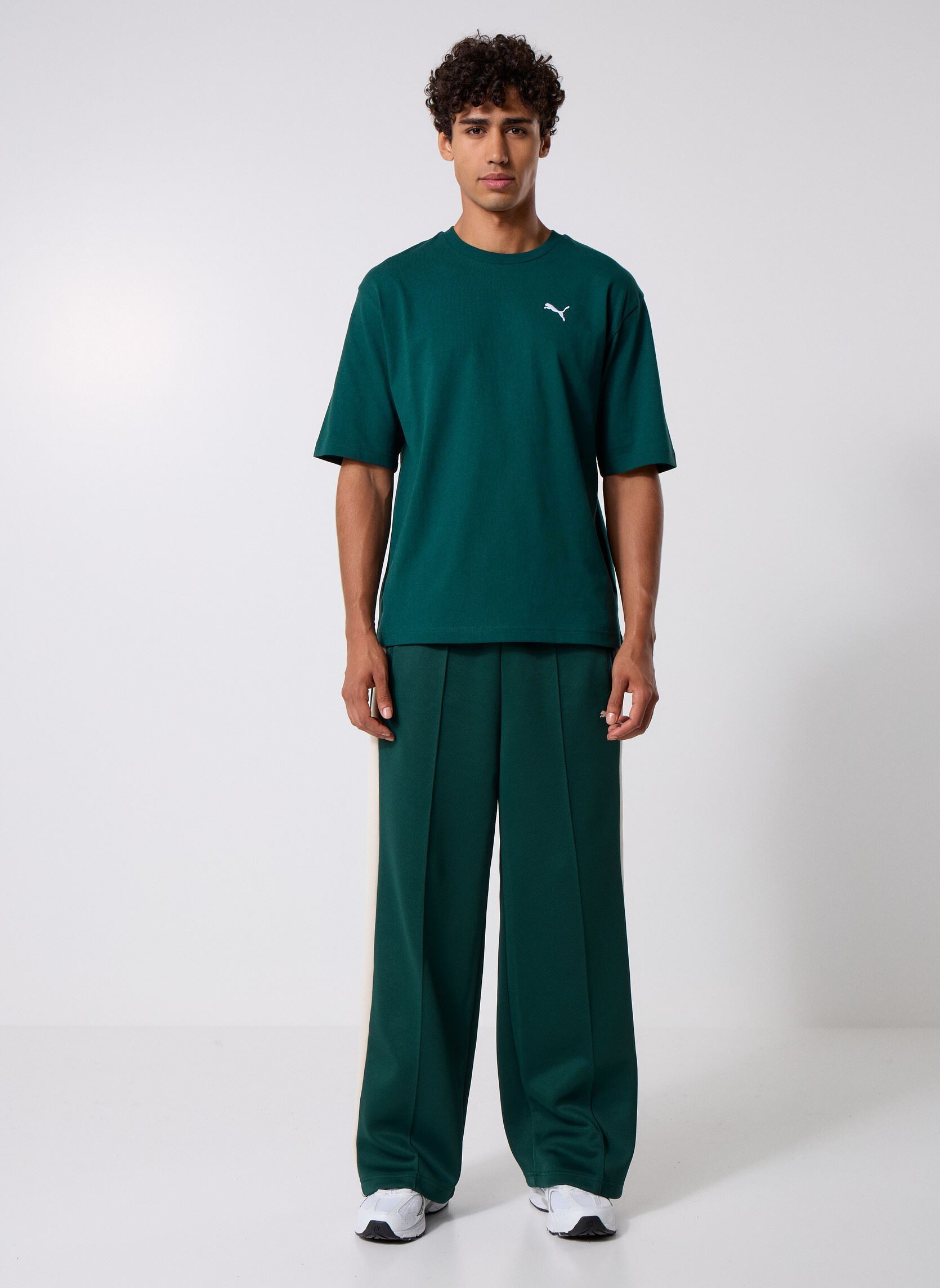 Tee-shirts manches courtes Wardrobe Ess Boxy Tee homme vert Puma Tee-shirts manches courtes Wardrobe Ess Boxy Tee homme vert Green Terrain