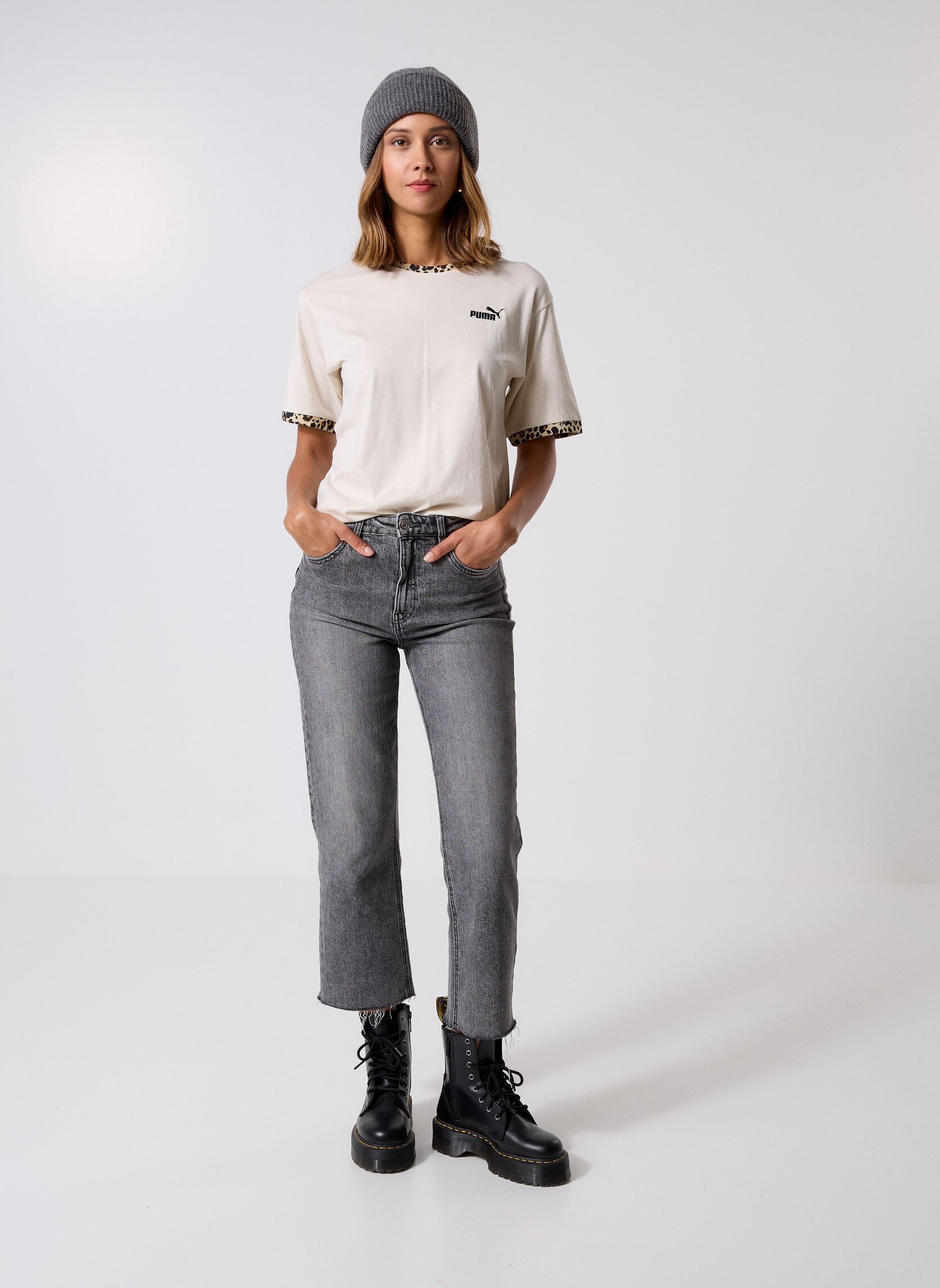 Tee-shirts manches courtes Ess Graphic Animal Relaxed Tee femme blanc Puma Tee-shirts manches courtes Ess Graphic Animal Relaxed Tee femme blanc Alpine Snow