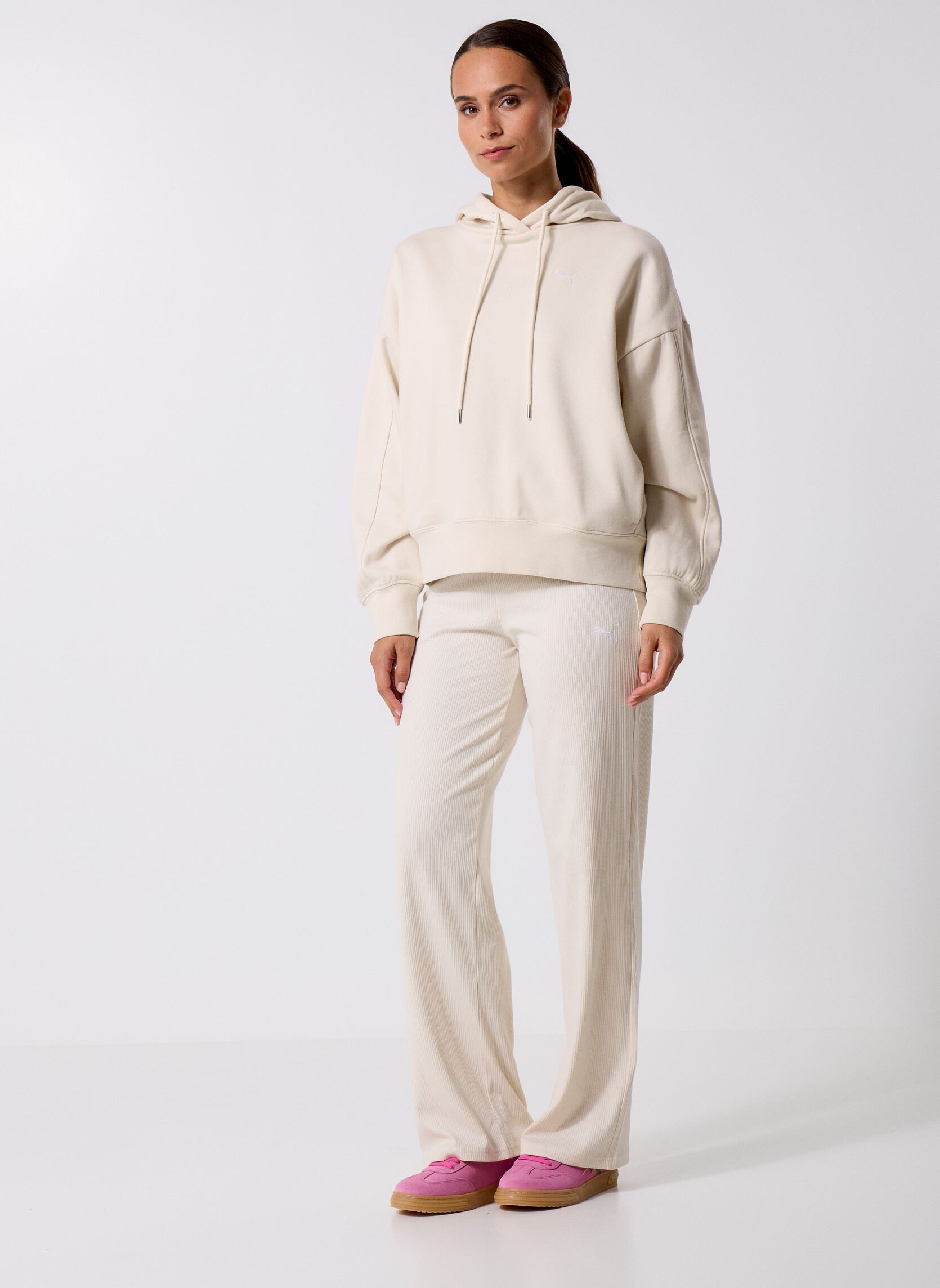 Felpe con cappuccio Her Oversized Hoodie Fl donna bianco Puma Felpe con cappuccio Her Oversized Hoodie Fl donna bianco ALPINE SNOW