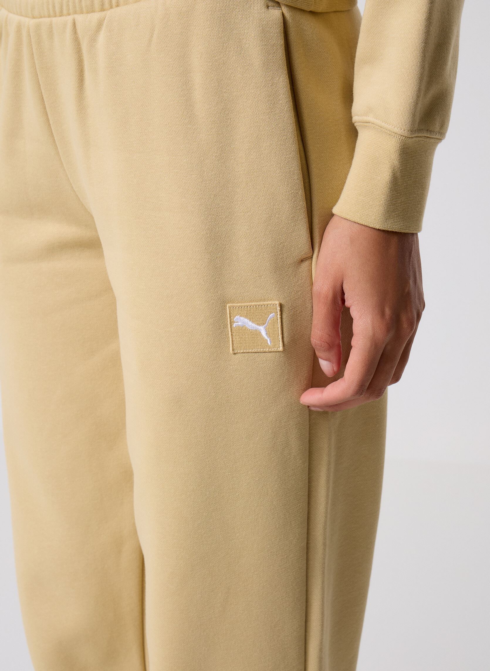 Ensembles / Sets Loungewear Sweat Suit Comfort Fl Cl damen braun Puma Ensembles / Sets Loungewear Sweat Suit Comfort Fl Cl damen braun Pebble Path