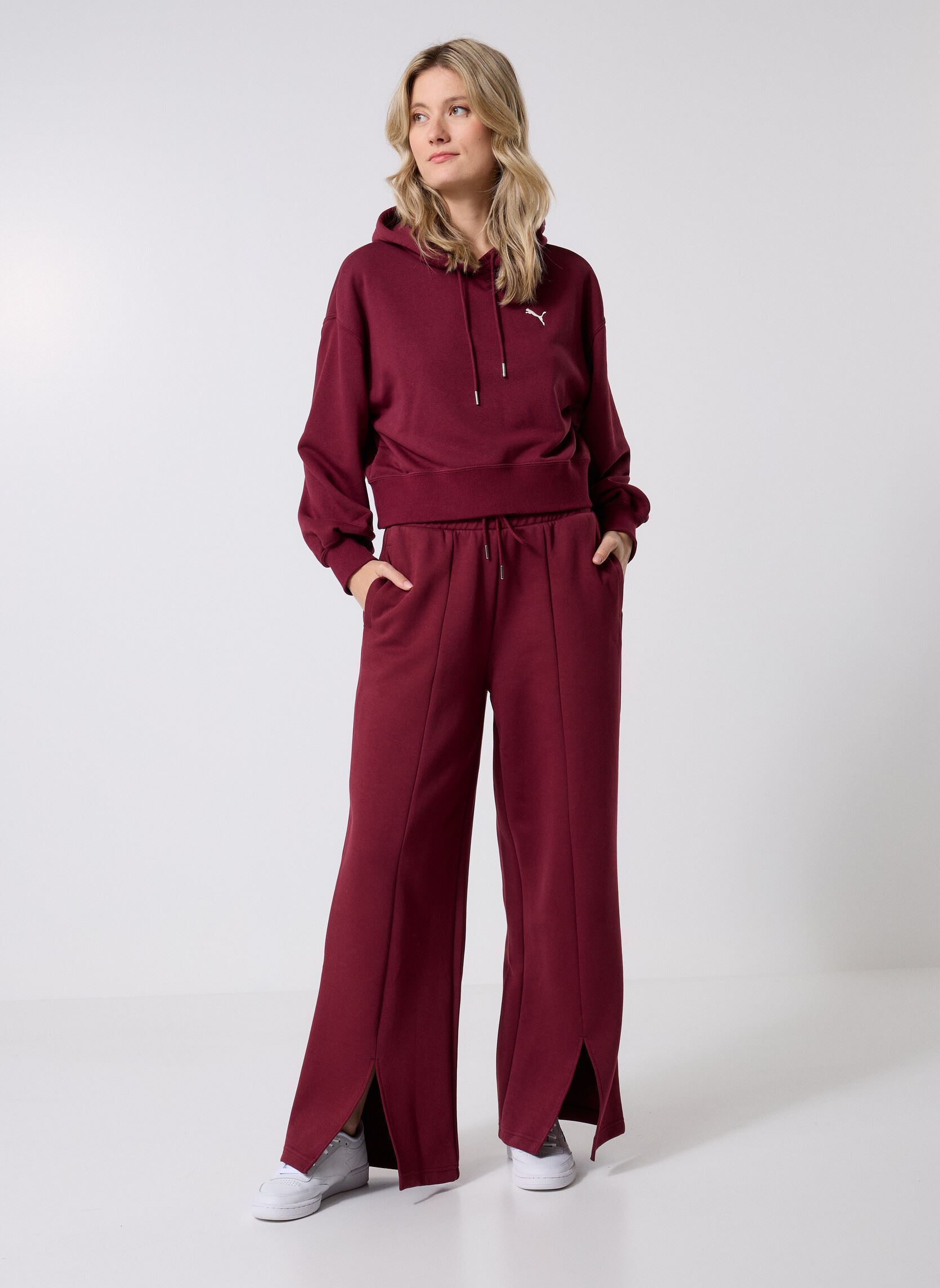 Sweats zippés Wardrobe Ess Relaxed Cropped Hoodie Tr femme bordeaux Puma Sweats zippés Wardrobe Ess Relaxed Cropped Hoodie Tr femme bordeaux Ruby Shimmer