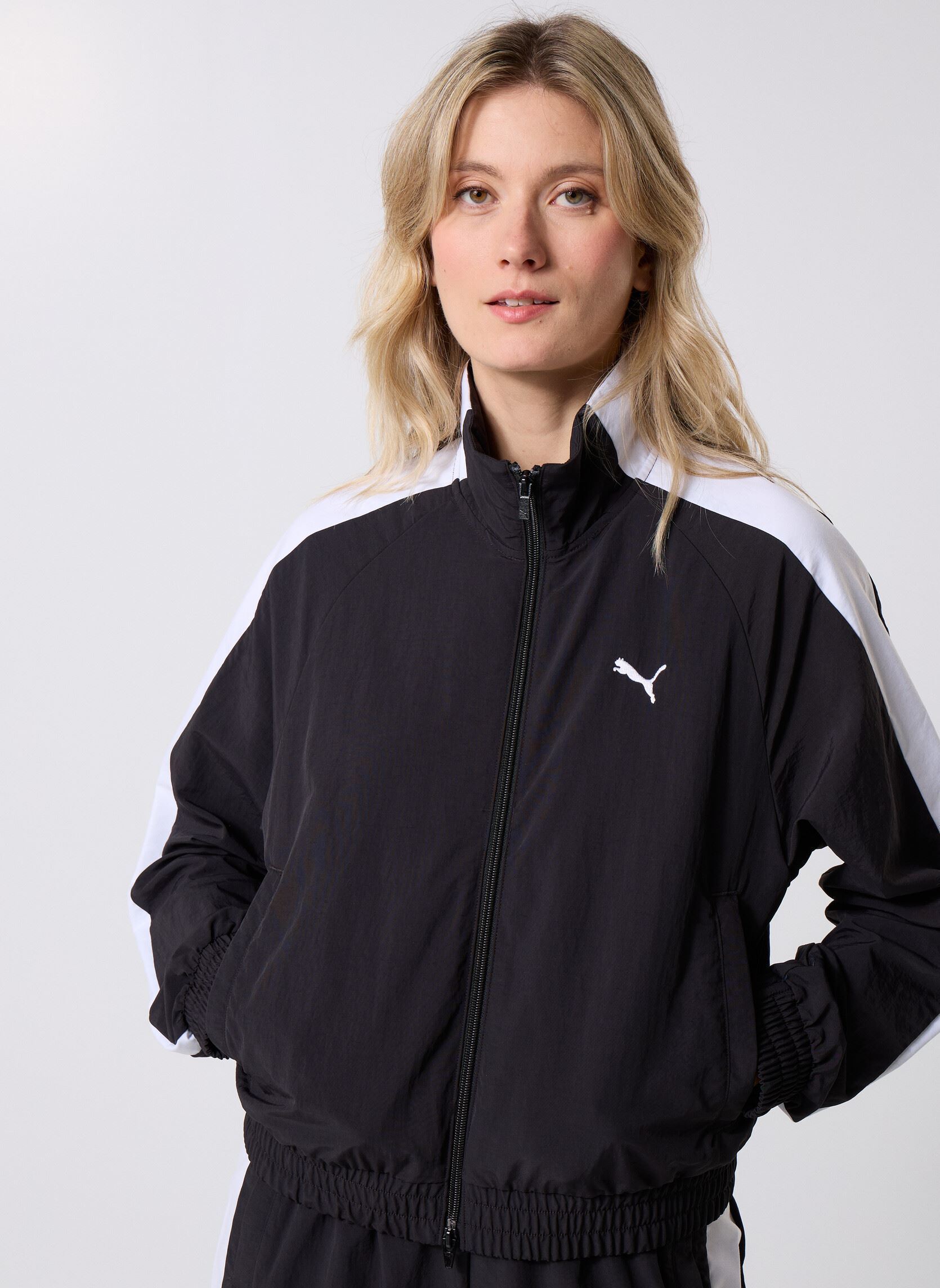 Vêtements Puma T7 Relaxed Woven Track Jacket pour Accessoires