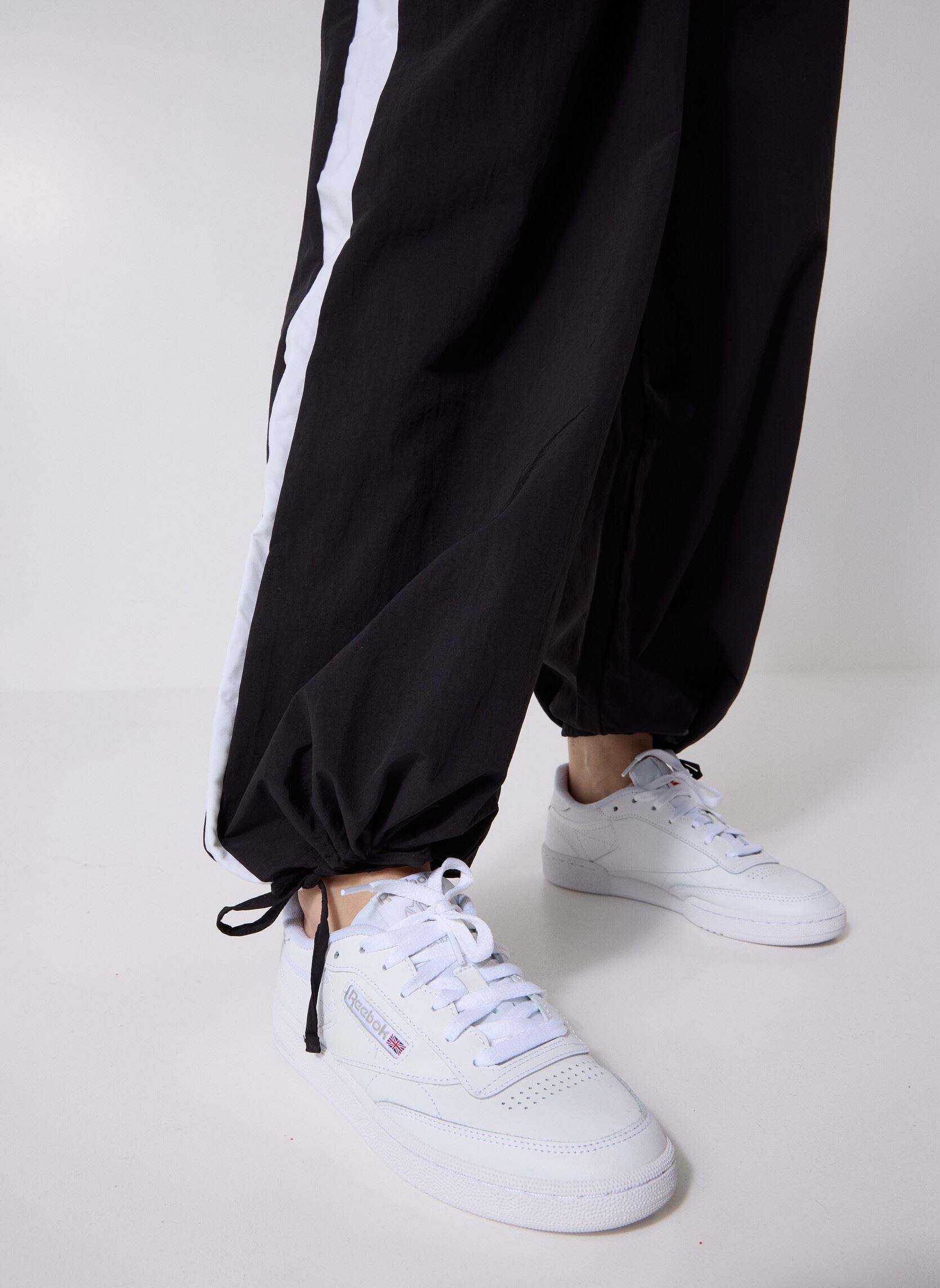 Bas de jogging T7 Relaxed Woven Track Pants Op femme noir Puma Bas de jogging T7 Relaxed Woven Track Pants Op femme noir Puma Black