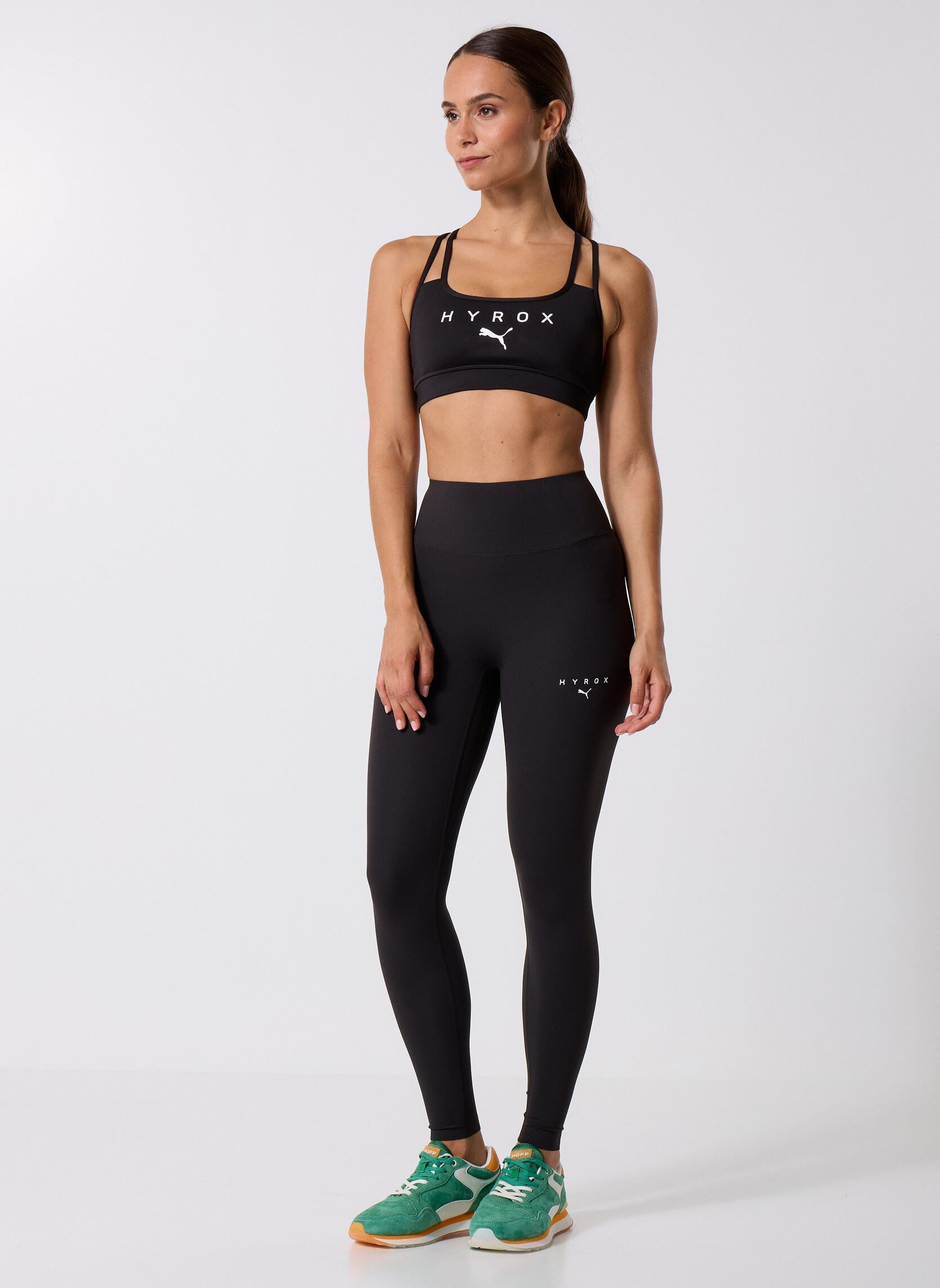 CRZ YOGA Vrouwen Low Impact Strappy Gewatteerde Sport BH Y Racer Back Spaghetti Riemen Yoga BH Tops wit L