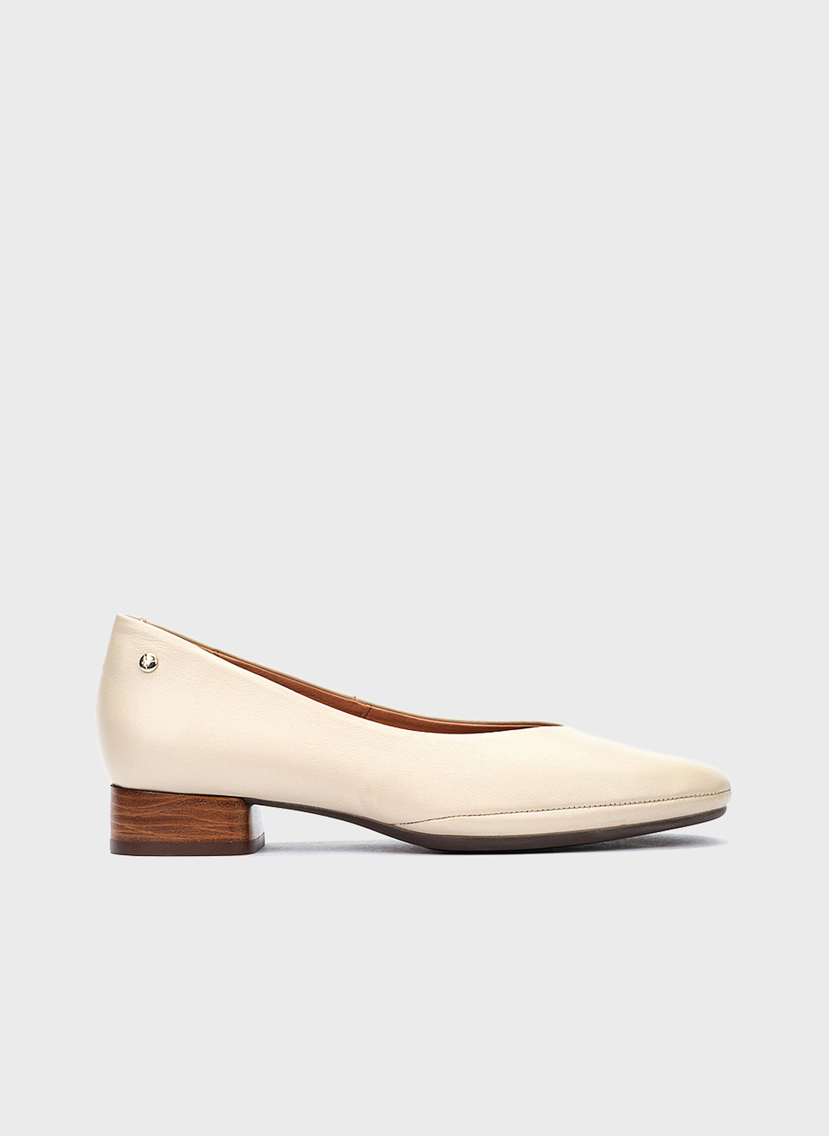 Escarpins UBEDA femme beige Pikolinos Escarpins UBEDA femme beige Beige