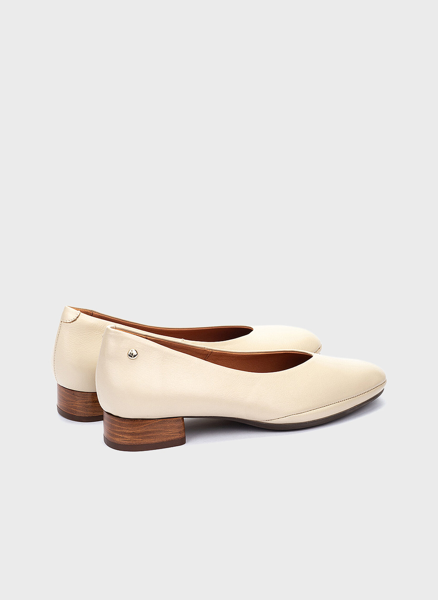 Escarpins UBEDA femme beige Pikolinos Escarpins UBEDA femme beige Beige