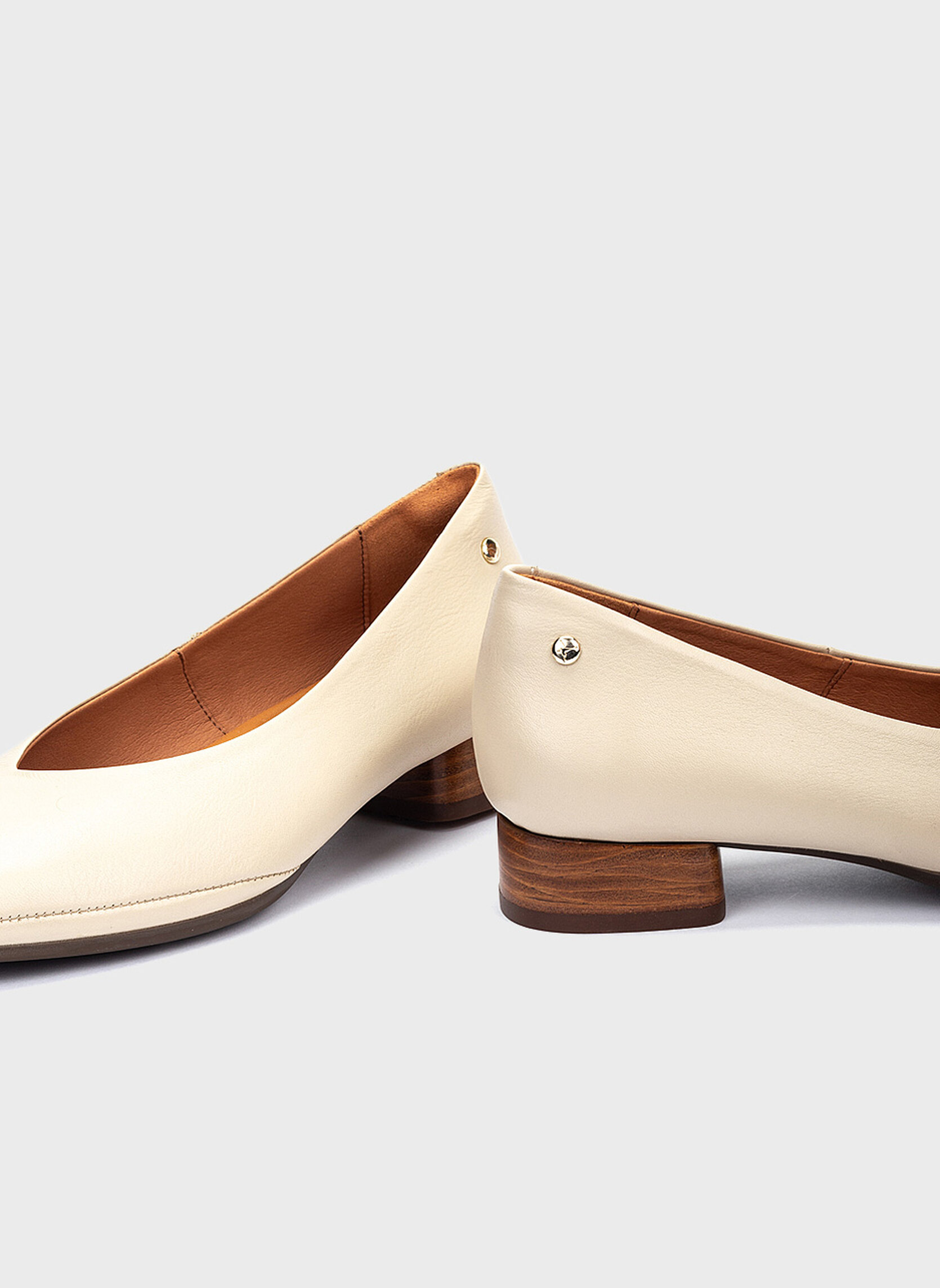 Escarpins UBEDA femme beige Pikolinos Escarpins UBEDA femme beige Beige