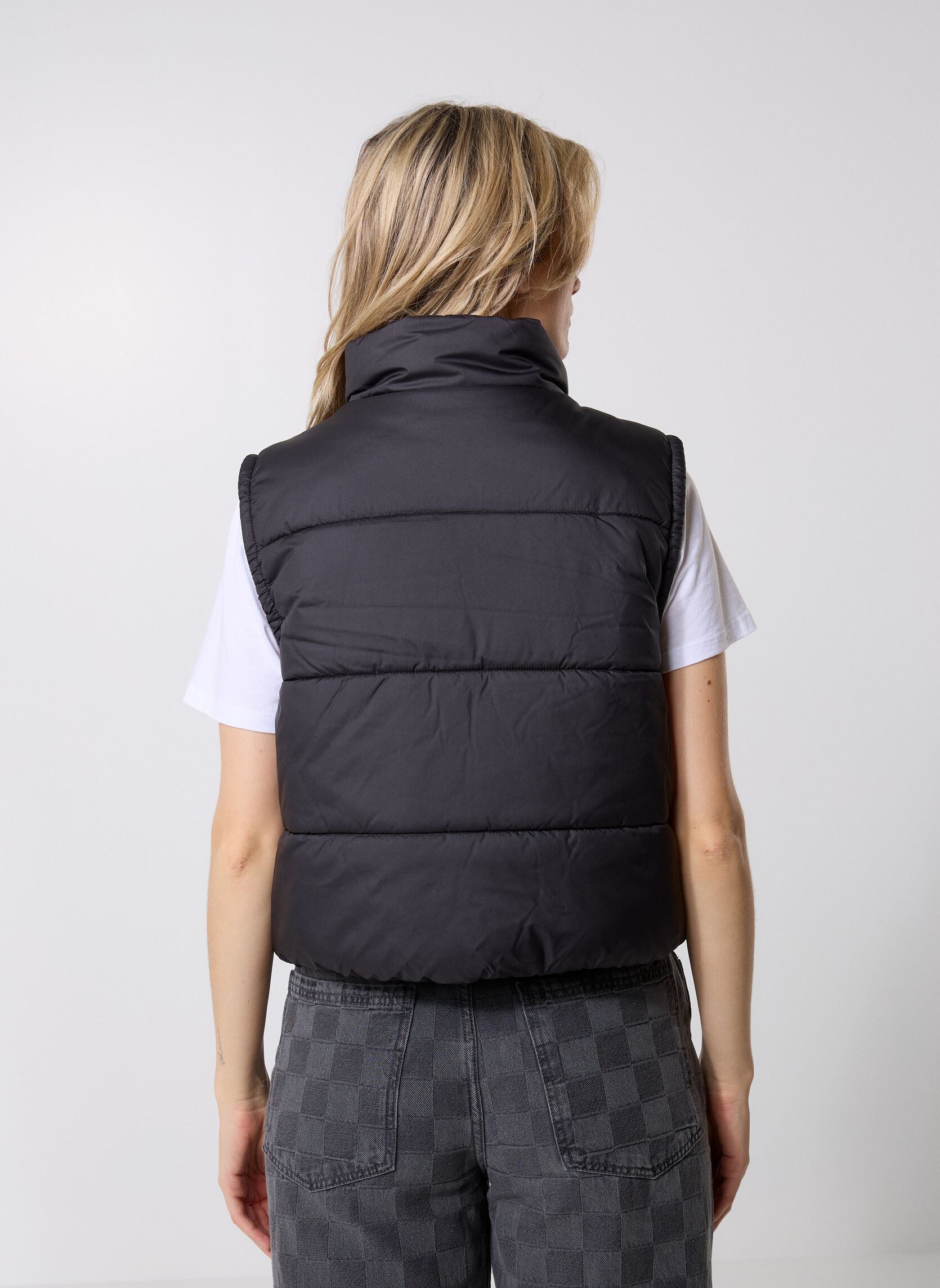 Doudounes sans manches MTE Hillgate Cropped Vest femme noir Vans Doudounes sans manches MTE Hillgate Cropped Vest femme noir BLACK