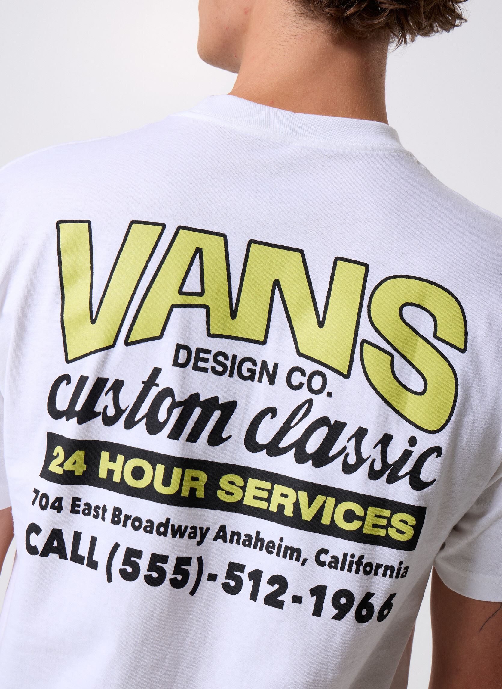 Tee-shirts manches courtes Shop Front SS White/Sunny Yellow VN000M6 homme blanc Vans Tee-shirts manches courtes Shop Front SS White/Sunny Yellow VN000M6 homme blanc WHITE/SUNNY YELLOW