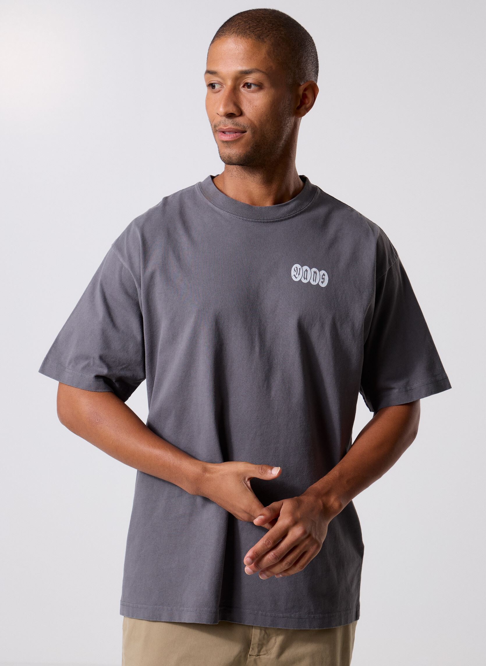 Vêtements Vans EARTHBOUND LOOSE FIT SS TEE Asphalt VN000RD61O71 pour Accessoires - vue 1