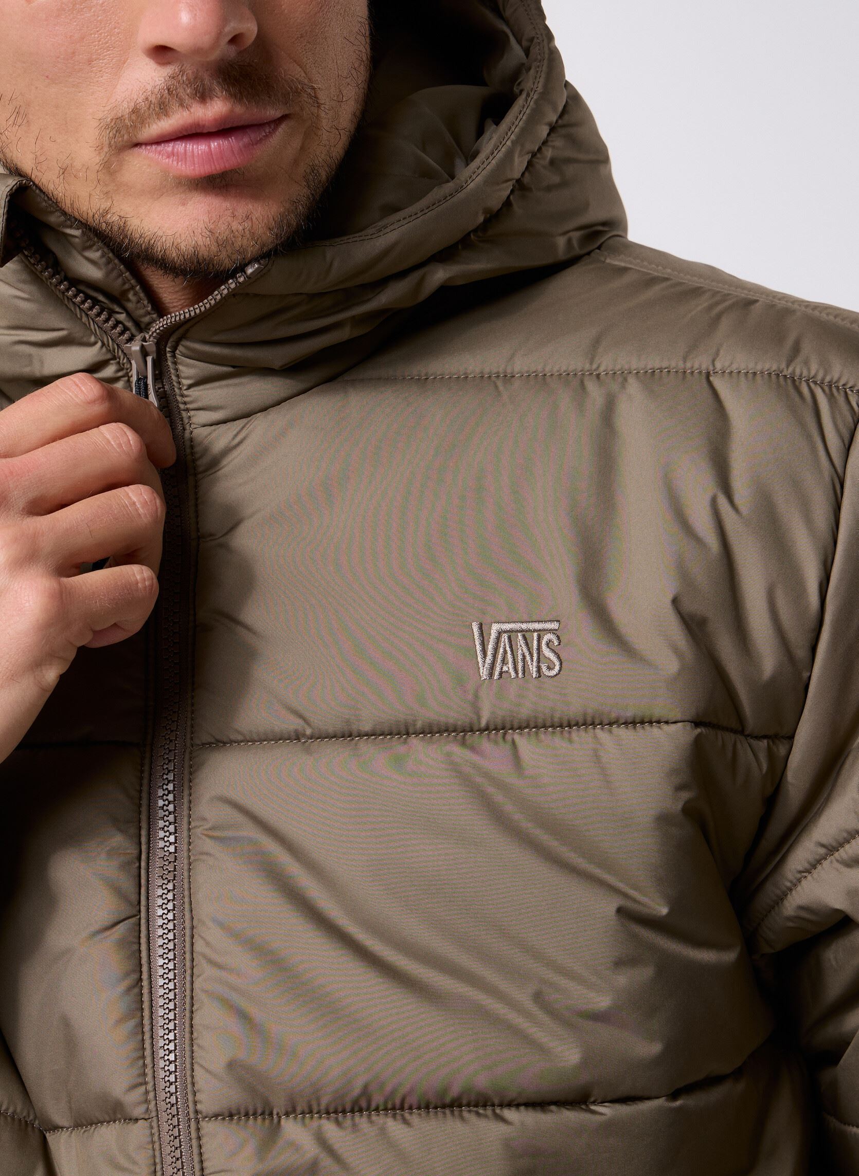 Parkas MTE Hillgate Puffer Bungee Cord VN000PJ8 homme gris Vans Parkas MTE Hillgate Puffer Bungee Cord VN000PJ8 homme gris BUNGEE CORD