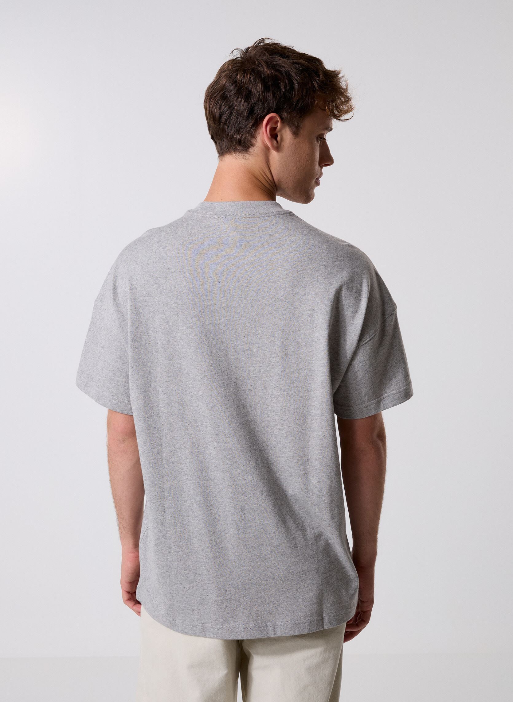 Tee-shirts manches courtes M A SZN T homme gris adidas sportswear Tee-shirts manches courtes M A SZN T homme gris Mgreyh