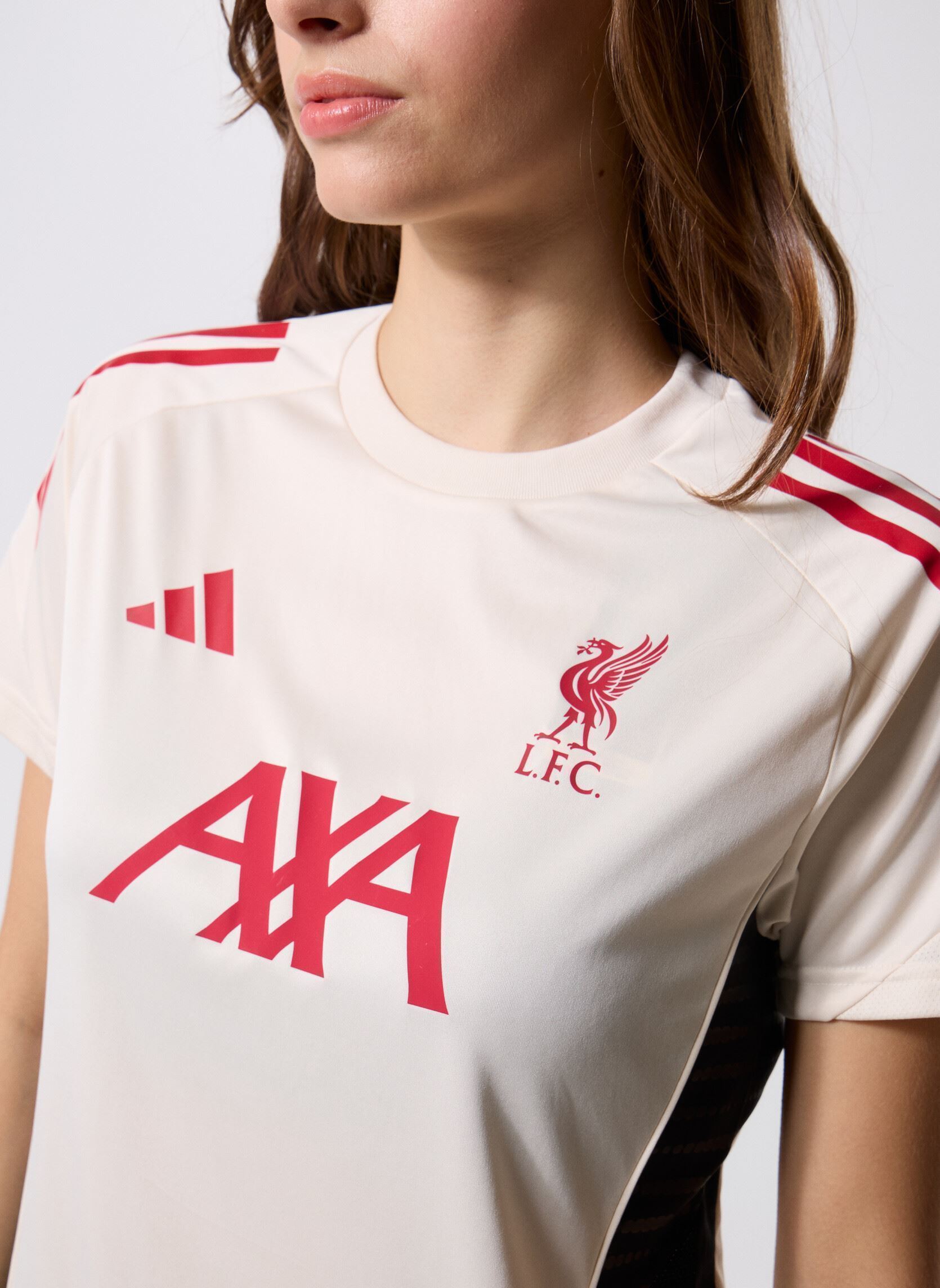 T-shirts met korte mouwen Lfc Tr Jst W dames beige adidas performance T-shirts met korte mouwen Lfc Tr Jst W dames beige Wonwhi