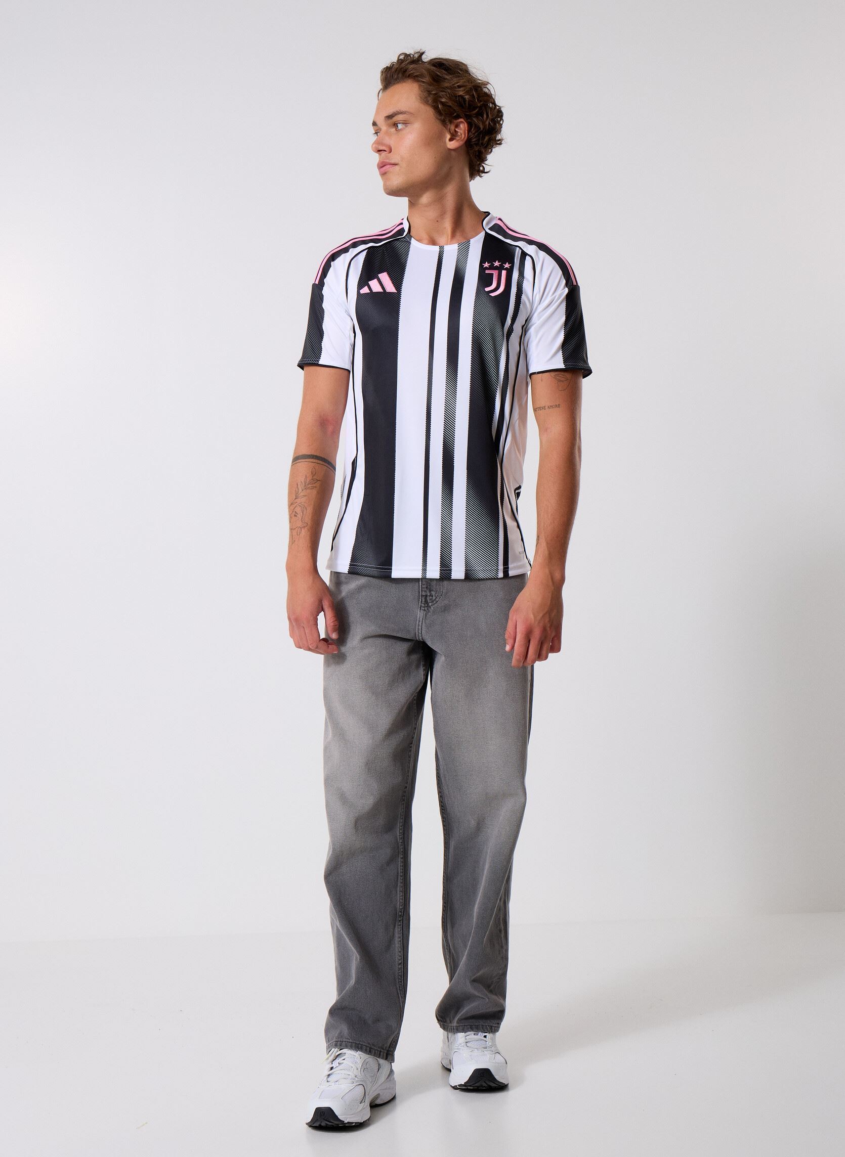 Tee-shirts manches courtes Juve H JSY homme noir adidas performance Tee-shirts manches courtes Juve H JSY homme noir White/black