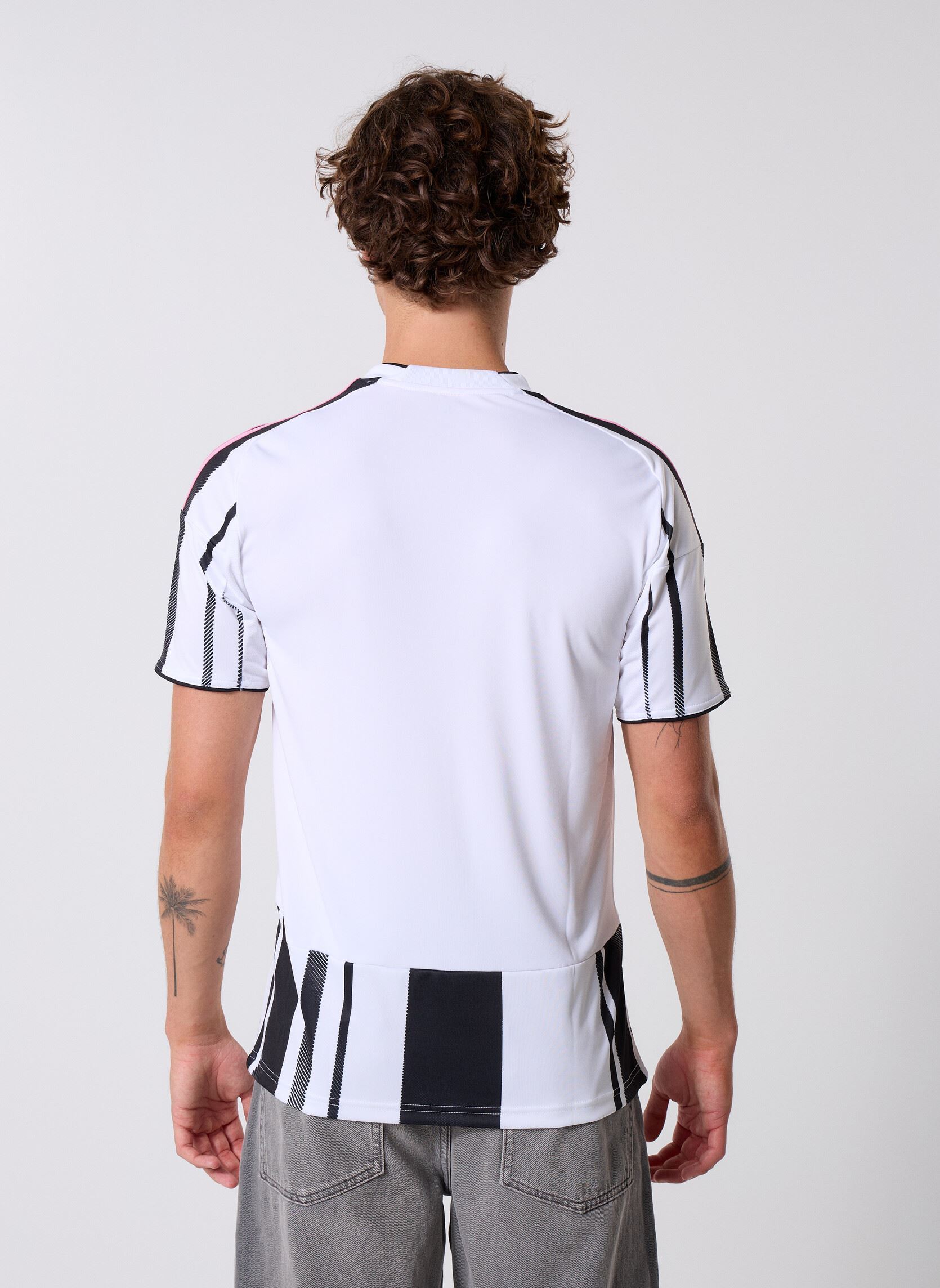 Tee-shirts manches courtes Juve H JSY homme noir adidas performance Tee-shirts manches courtes Juve H JSY homme noir White/black