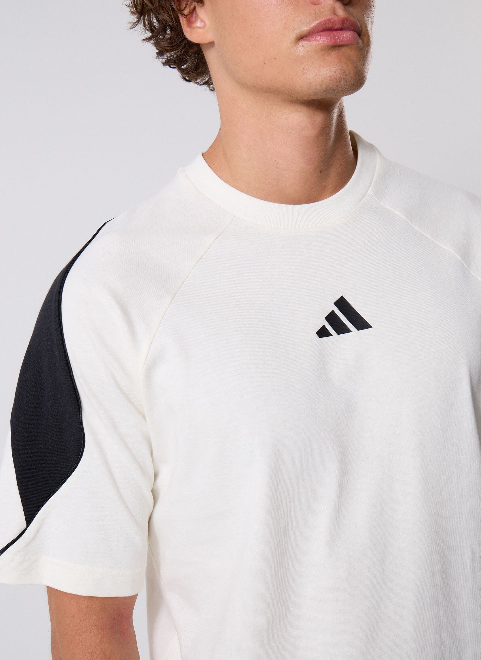 Tee-shirts manches courtes M STADIUM TEE homme blanc adidas sportswear Tee-shirts manches courtes M STADIUM TEE homme blanc Owhite/Black