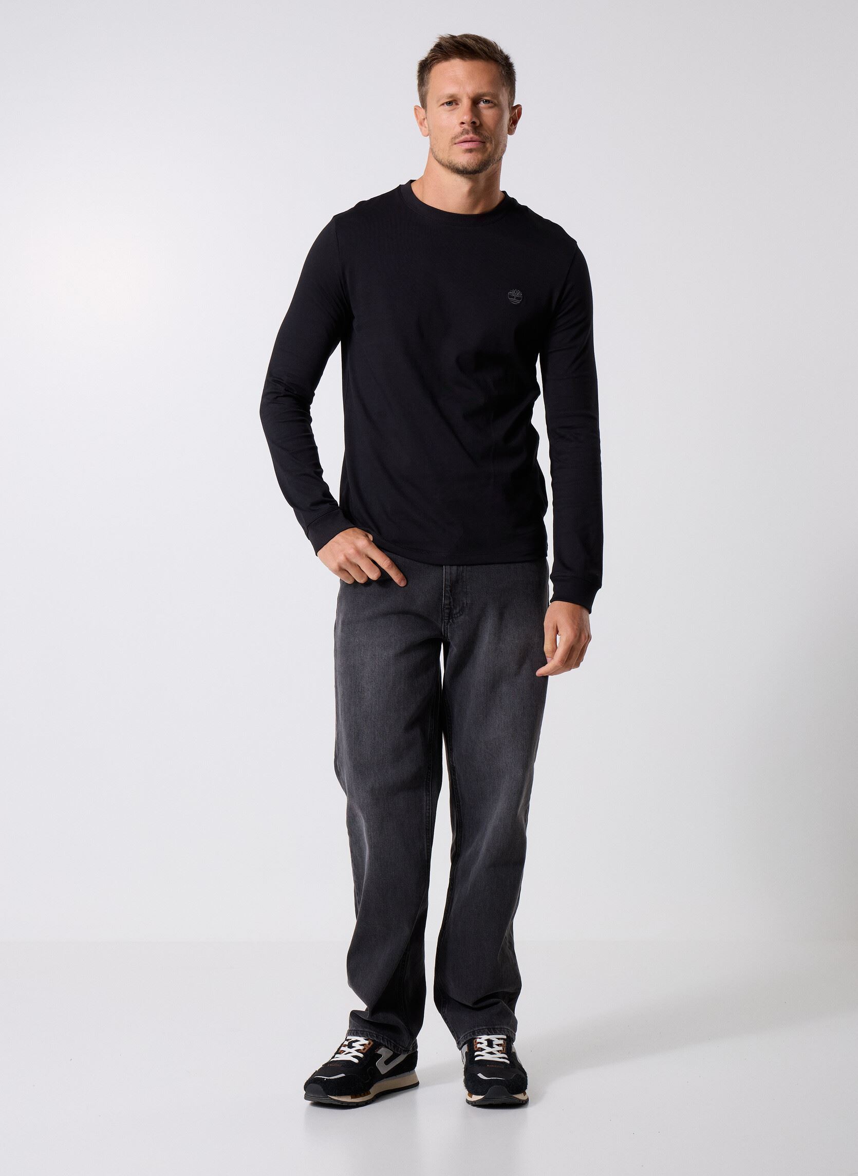 Tee-shirts Dunstan River Long Sleeve Tee homme noir Timberland Tee-shirts Dunstan River Long Sleeve Tee homme noir BLACK/PAVEMENT