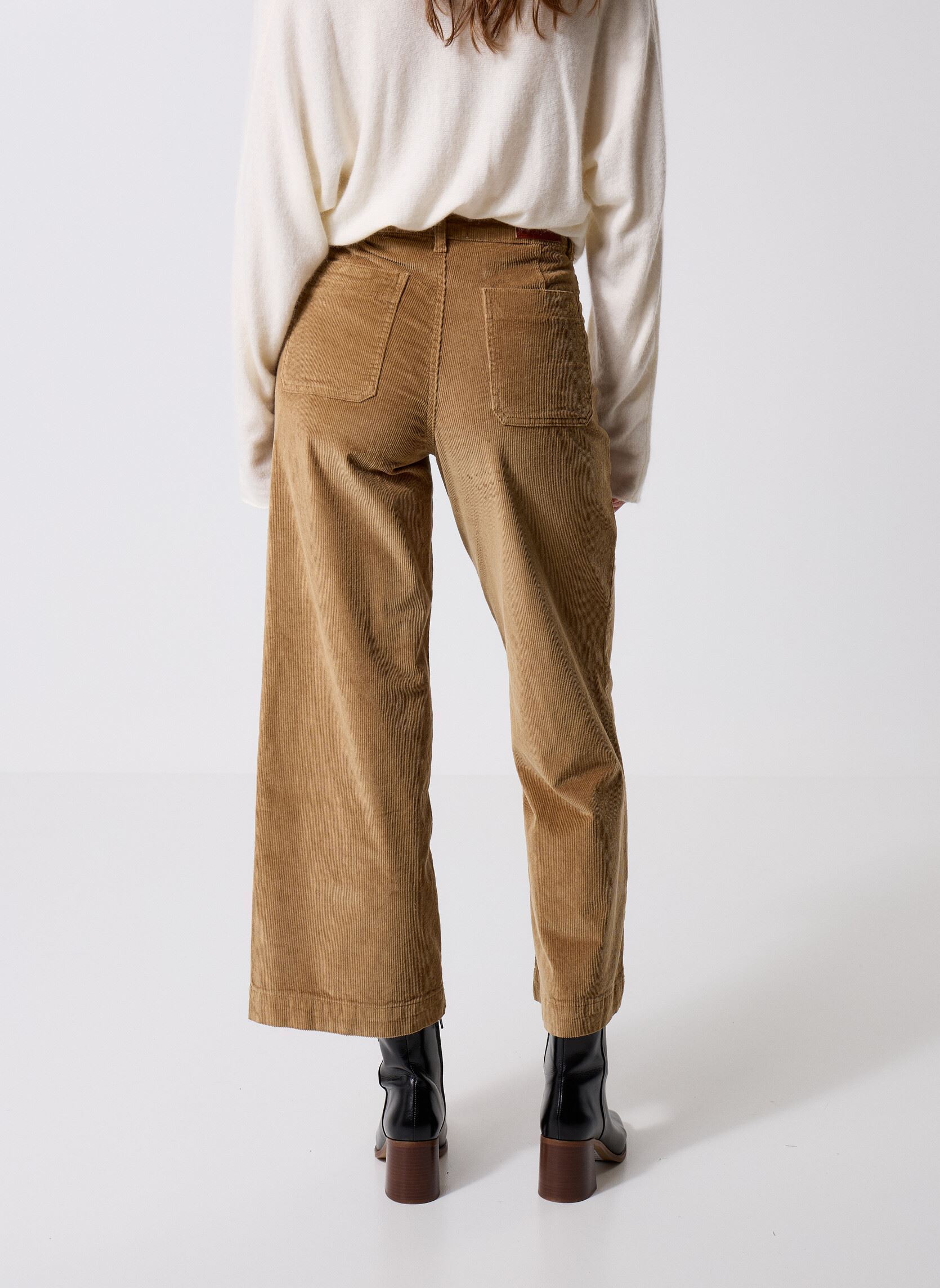 Pantalons droit Atlanta Velours femme beige La Petite Etoile Pantalons droit Atlanta Velours femme beige Beige
