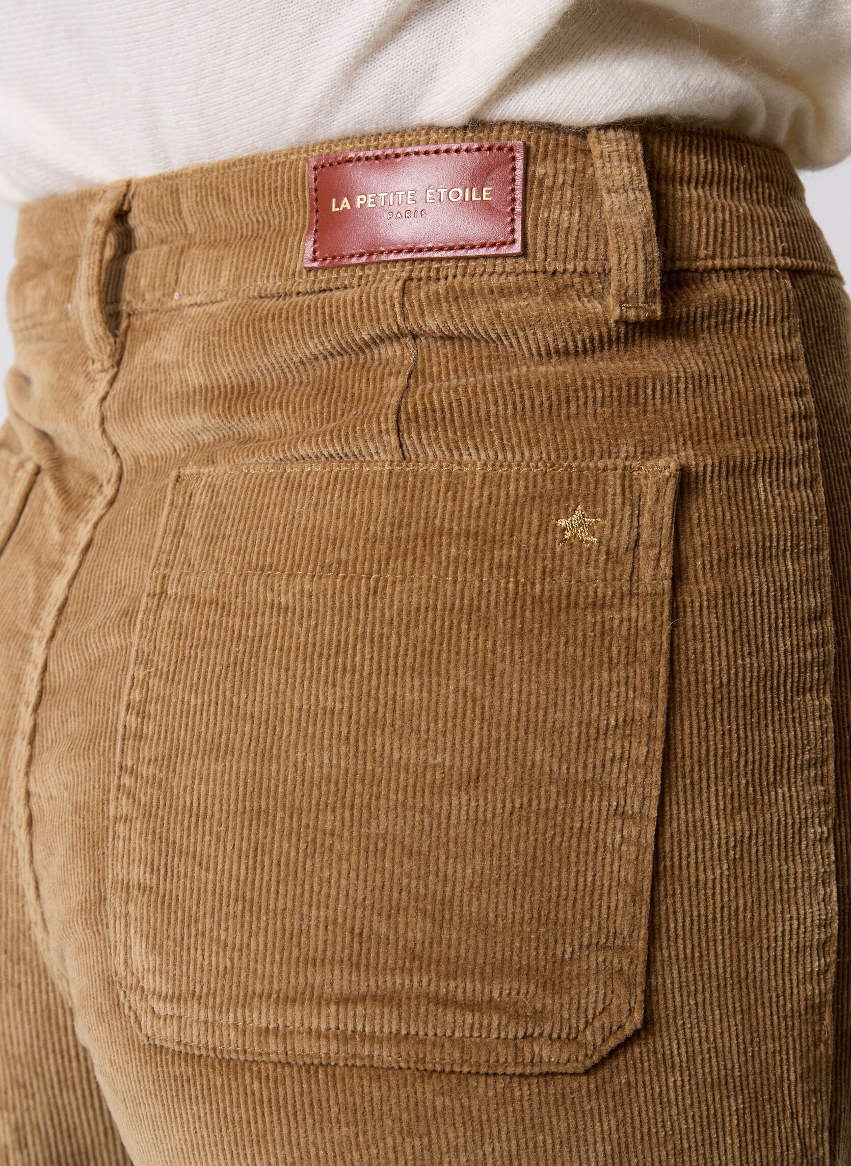 Pantalons droit Atlanta Velours femme beige La Petite Etoile Pantalons droit Atlanta Velours femme beige Beige