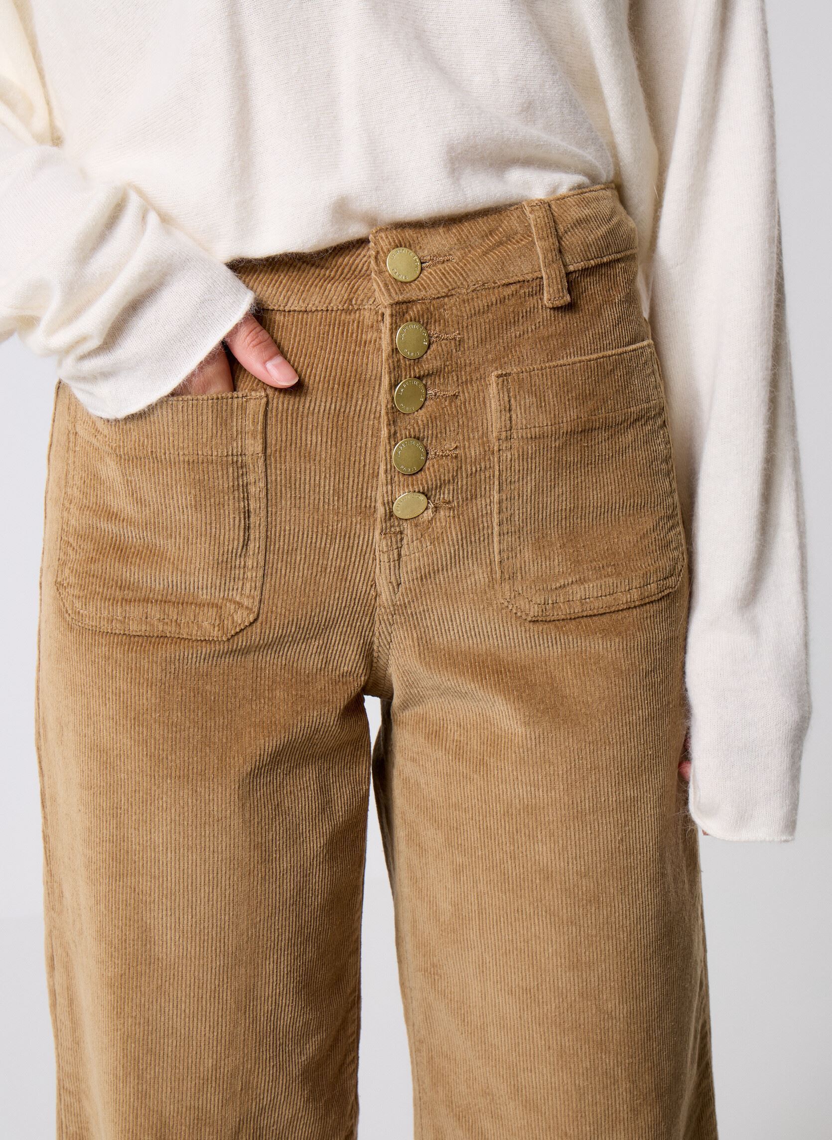 Pantalons droit Atlanta Velours femme beige La Petite Etoile Pantalons droit Atlanta Velours femme beige Beige