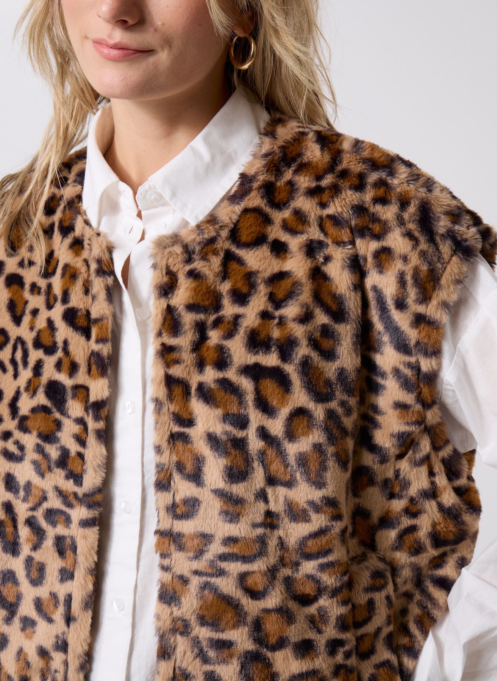 Bodywarmer TL437BDH dames meerkleurig Lili Sidonio Bodywarmer TL437BDH dames meerkleurig BEIGE PANTHER