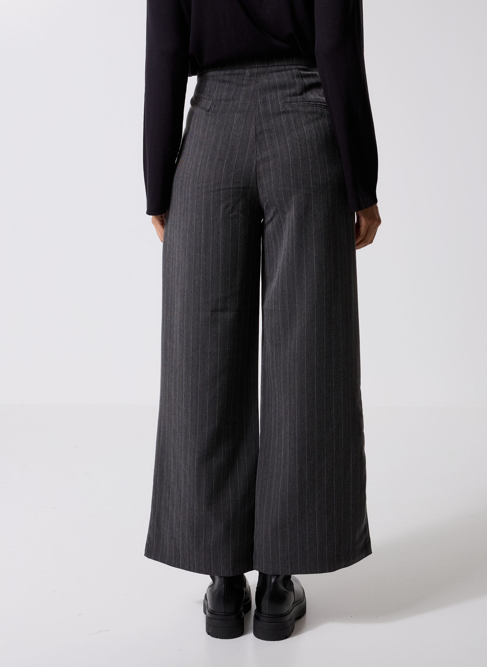 Pantalons larges TLF110BDN femme gris Lili Sidonio Pantalons larges TLF110BDN femme gris DARK GREY