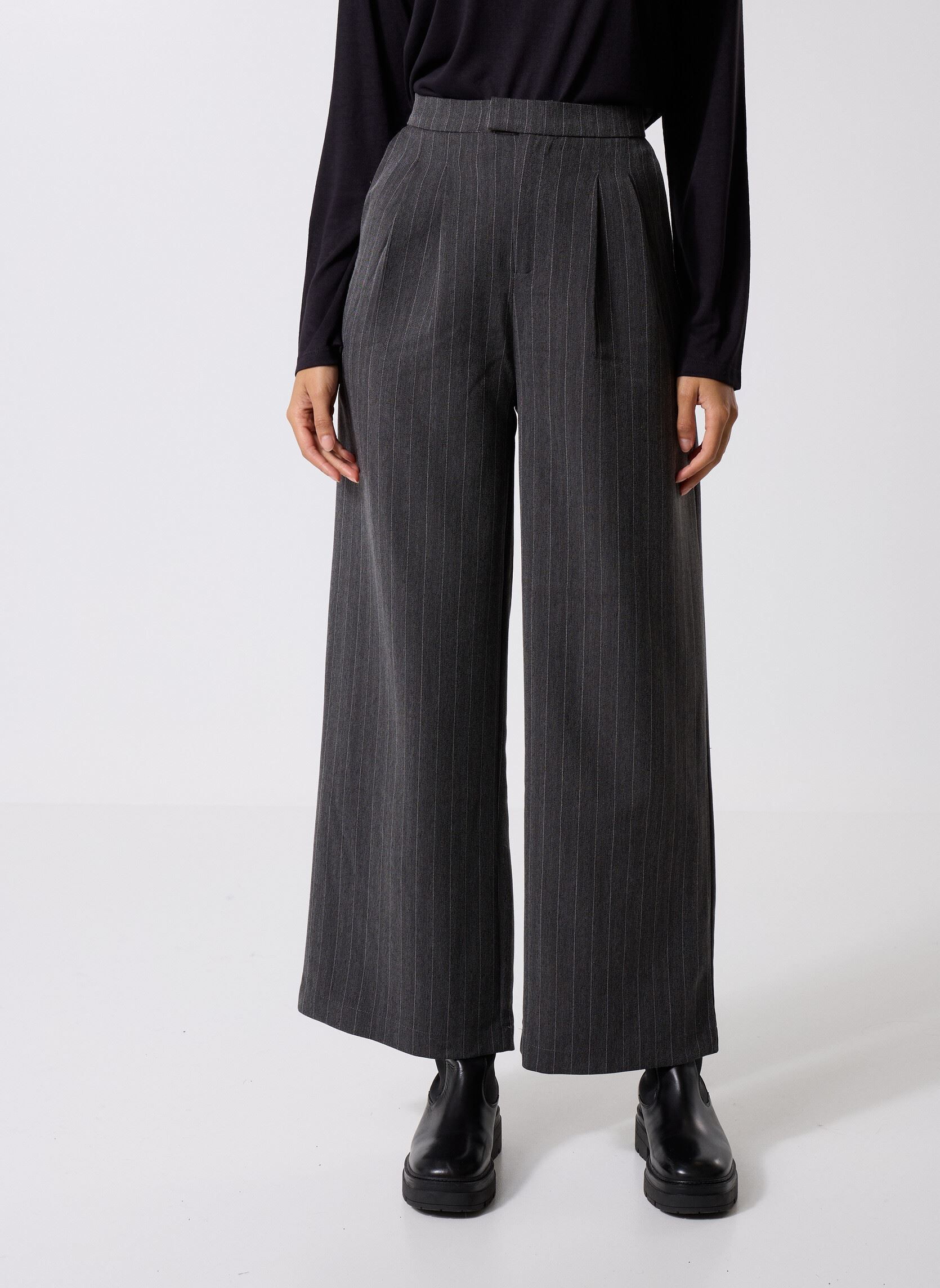 Pantalons larges TLF110BDN femme gris Lili Sidonio Pantalons larges TLF110BDN femme gris DARK GREY