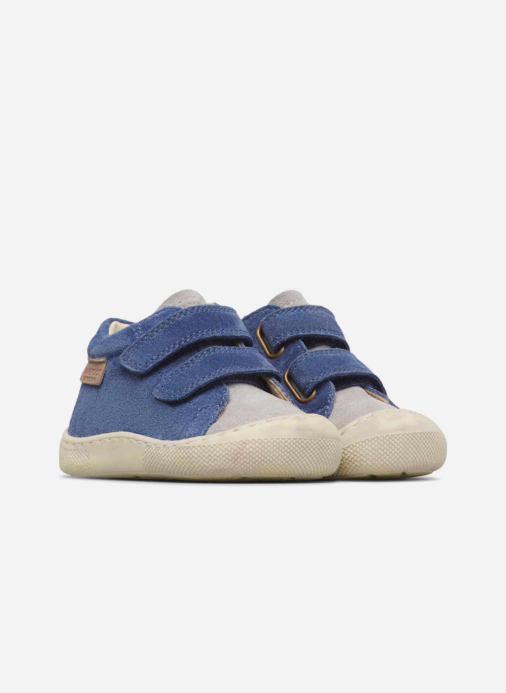 Baskets basses Sneakers BAREFOOT AMUR VL Gris-Bleu- garçon blanc Naturino Baskets basses Sneakers BAREFOOT AMUR VL Gris-Bleu- garçon blanc Blanc & bleu