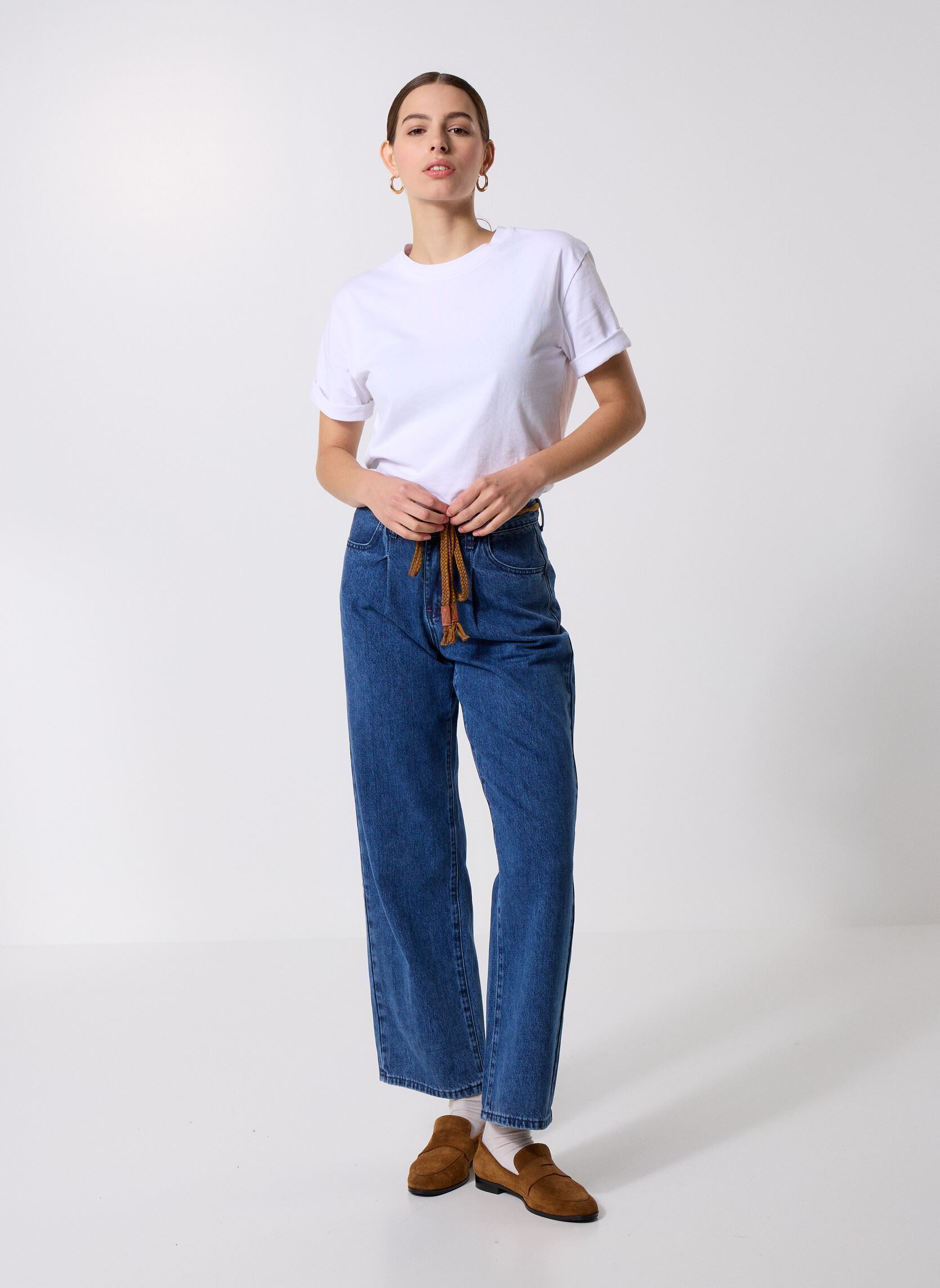 Rechte jeans / Straight Leg Jeans E1755DH dames blauw Molly Bracken Rechte jeans / Straight Leg Jeans E1755DH dames blauw DENIM BLUE