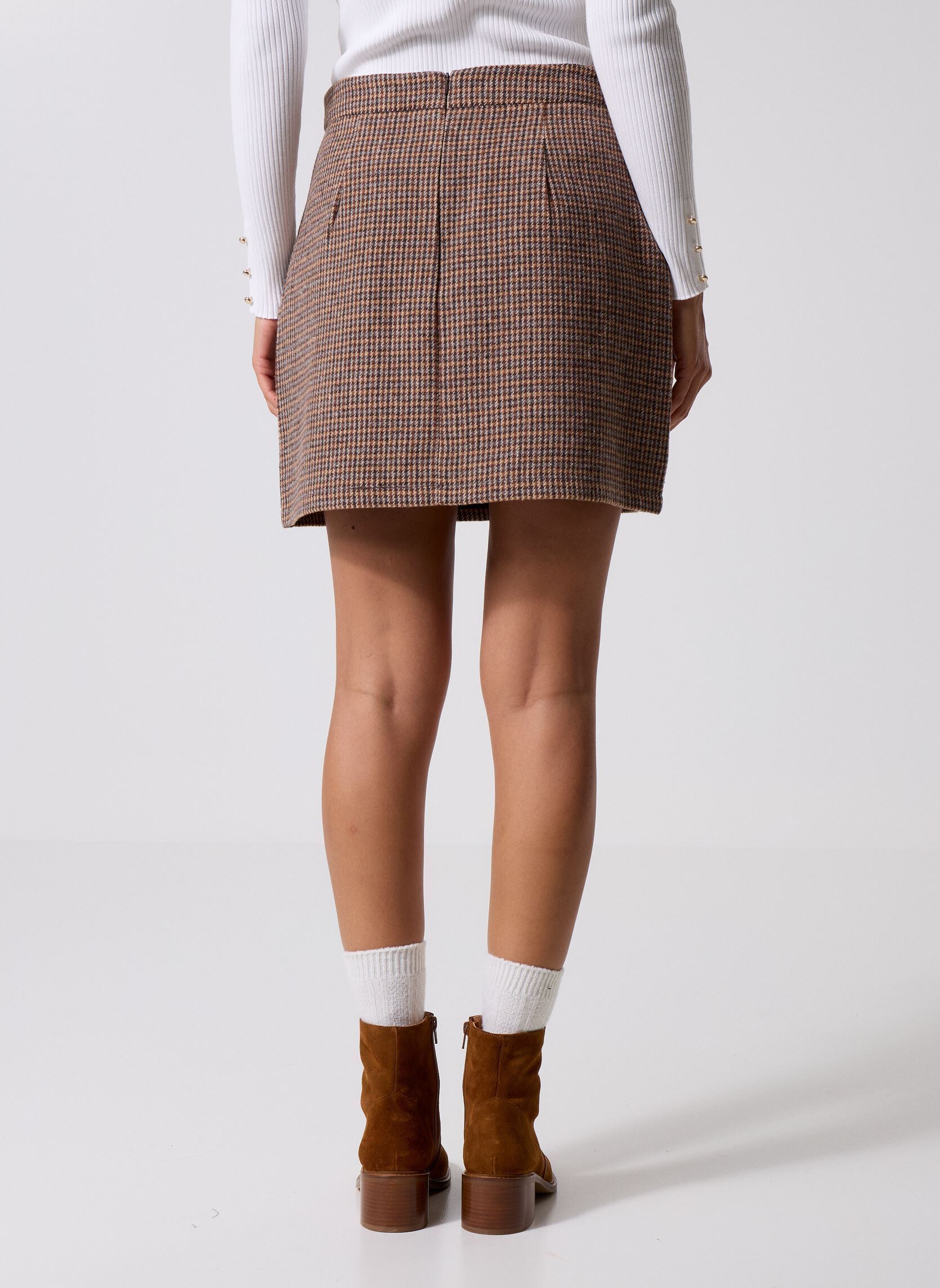 Jupes courtes P1821ADN femme marron Molly Bracken Jupes courtes P1821ADN femme marron BROWN