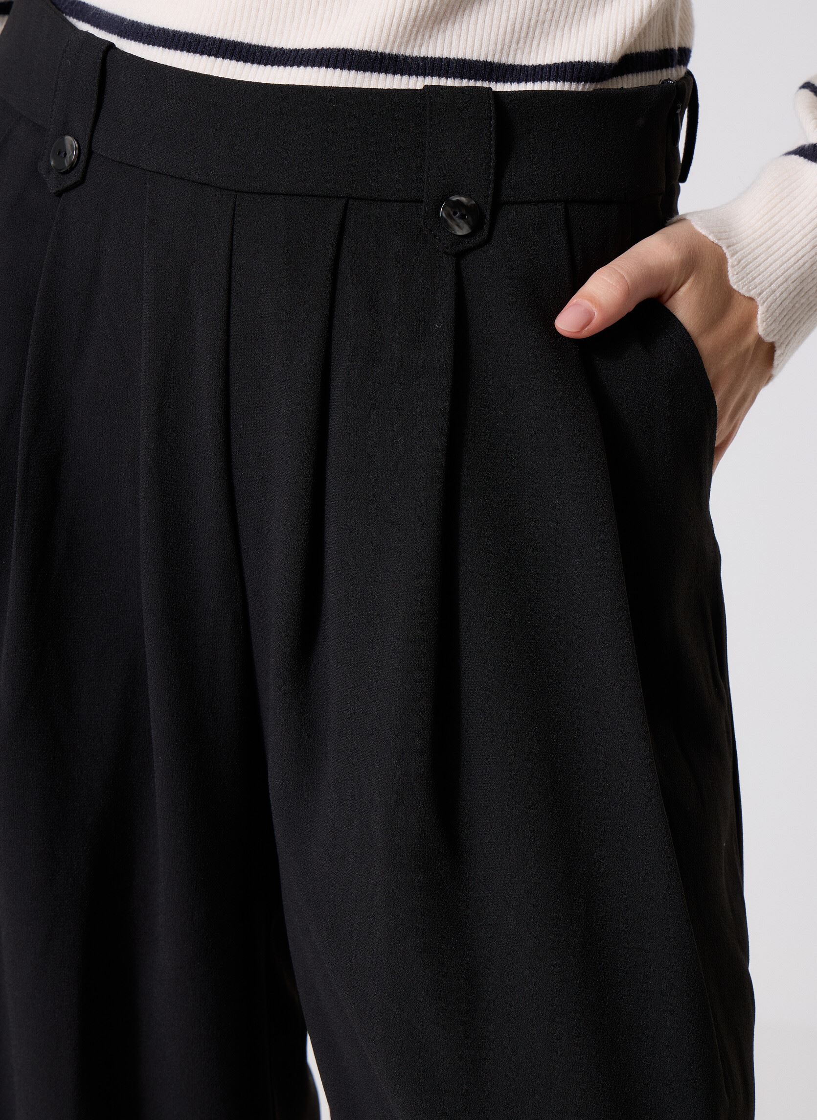 Pantalons larges T2094DH femme noir Molly Bracken Pantalons larges T2094DH femme noir BLACK