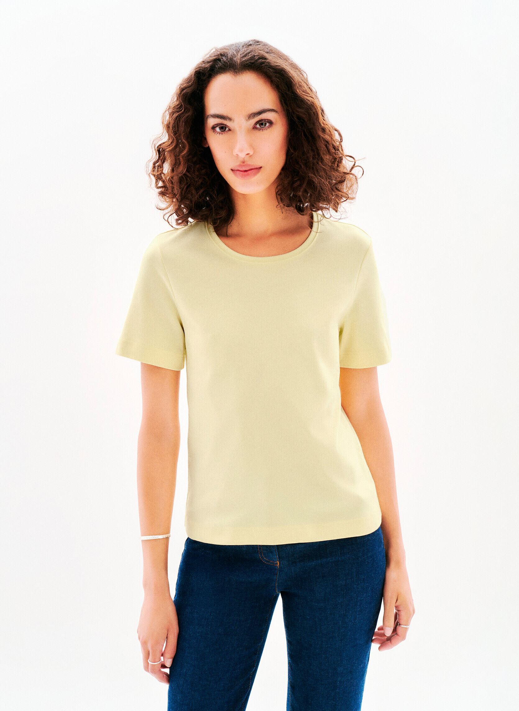 Tee-shirts manches courtes 241T-THUGO femme jaune Caroll Tee-shirts manches courtes 241T-THUGO femme jaune FRENCH VANILLA