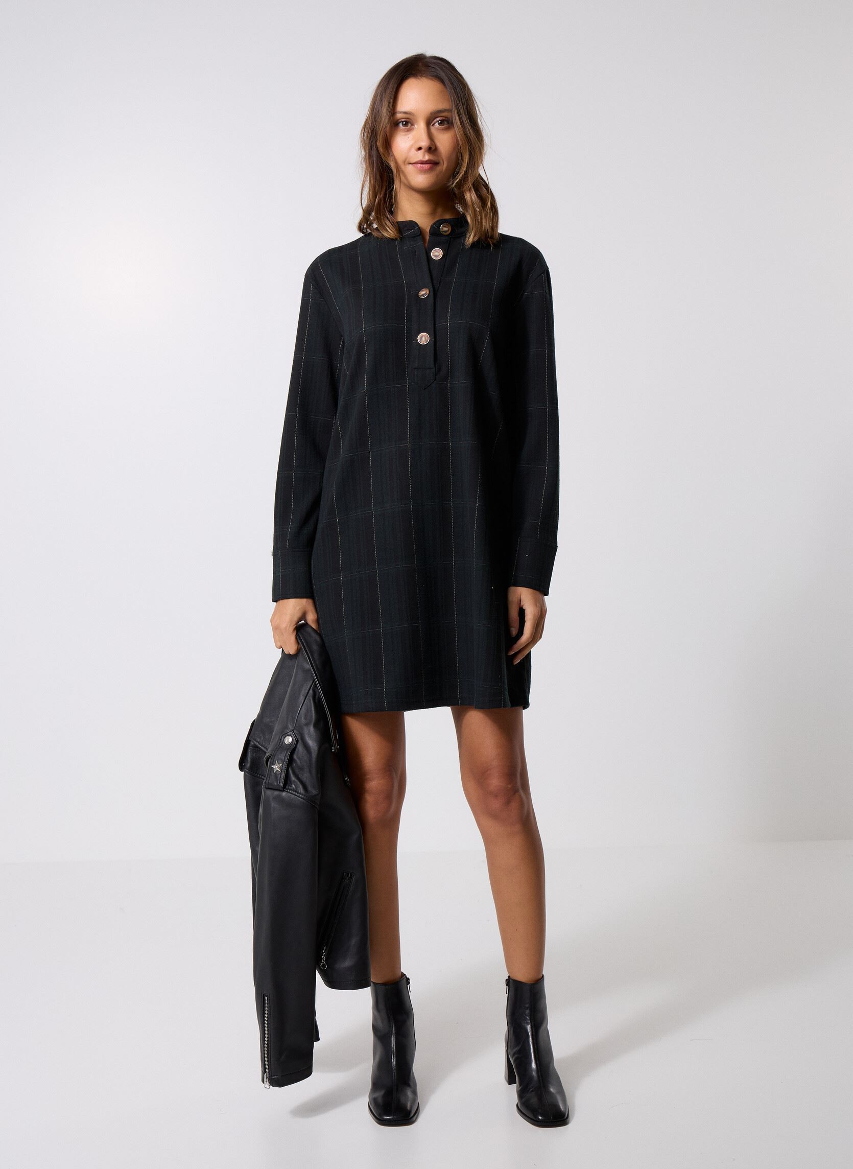 Jurken IHKATE WOOLLEY DR dames zwart Ichi Jurken IHKATE WOOLLEY DR dames zwart Black/Green Check