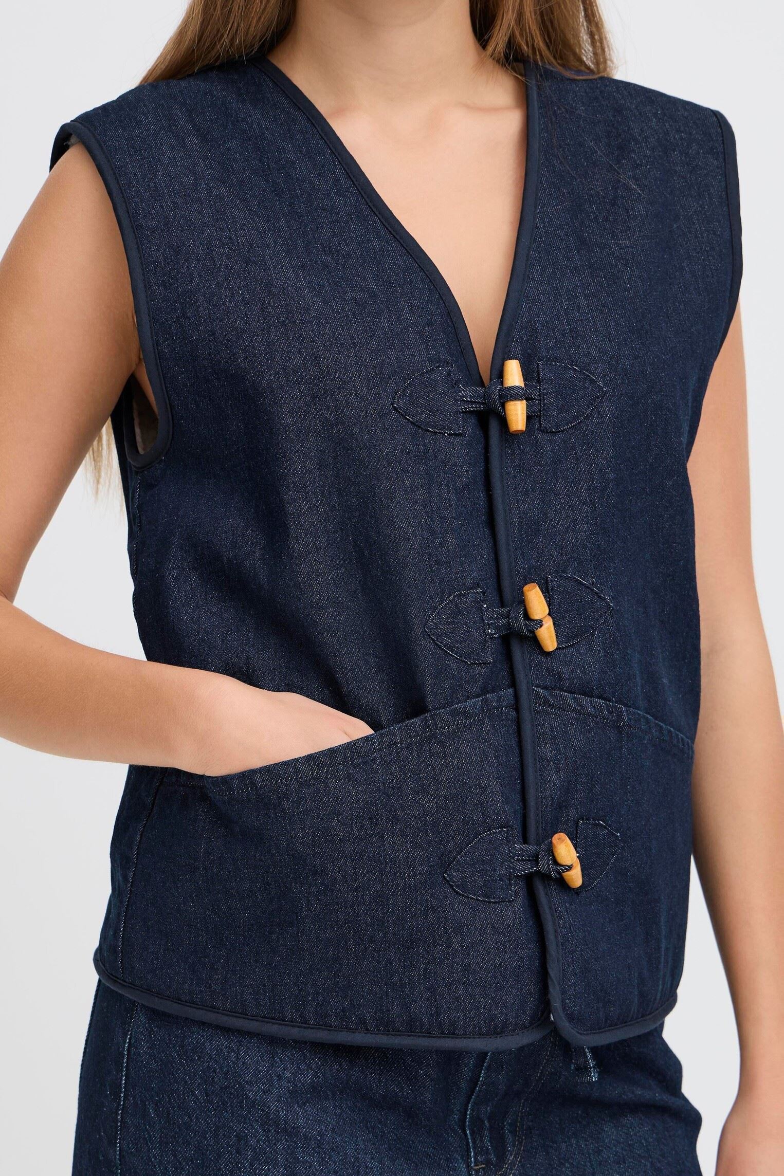 Vestes sans manches IHHIRAMO WA2 femme bleu Ichi Vestes sans manches IHHIRAMO WA2 femme bleu DENIM AUTHENTIC BLUE