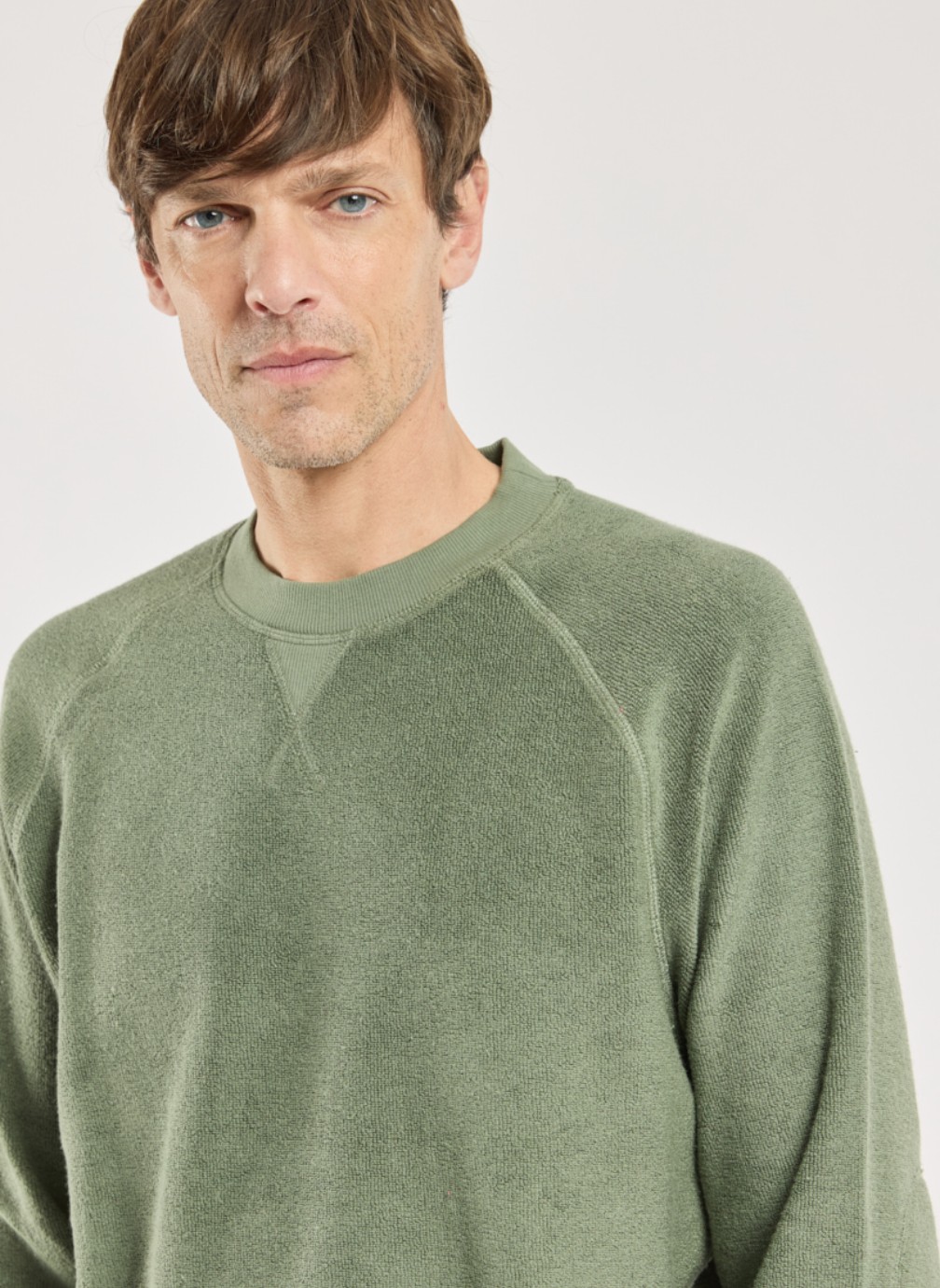 Sweats à capuche Sweat 73081 marine deep homme vert Armor Lux Sweats à capuche Sweat 73081 marine deep homme vert Vert anis