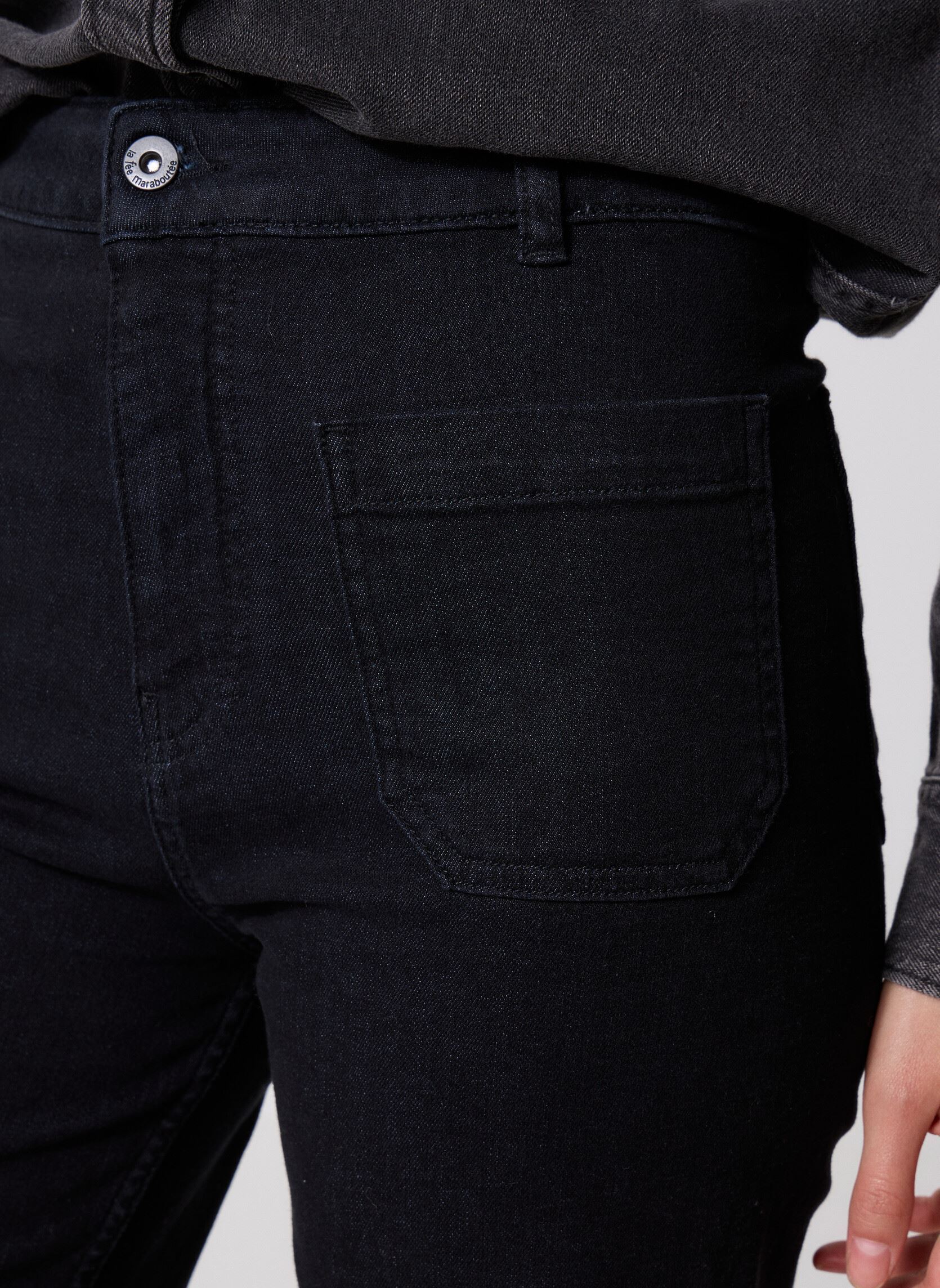 Wijde jeans / Flared Jeans FG-JE-RENO-E dames zwart La Fée Maraboutée Wijde jeans / Flared Jeans FG-JE-RENO-E dames zwart Dark Black