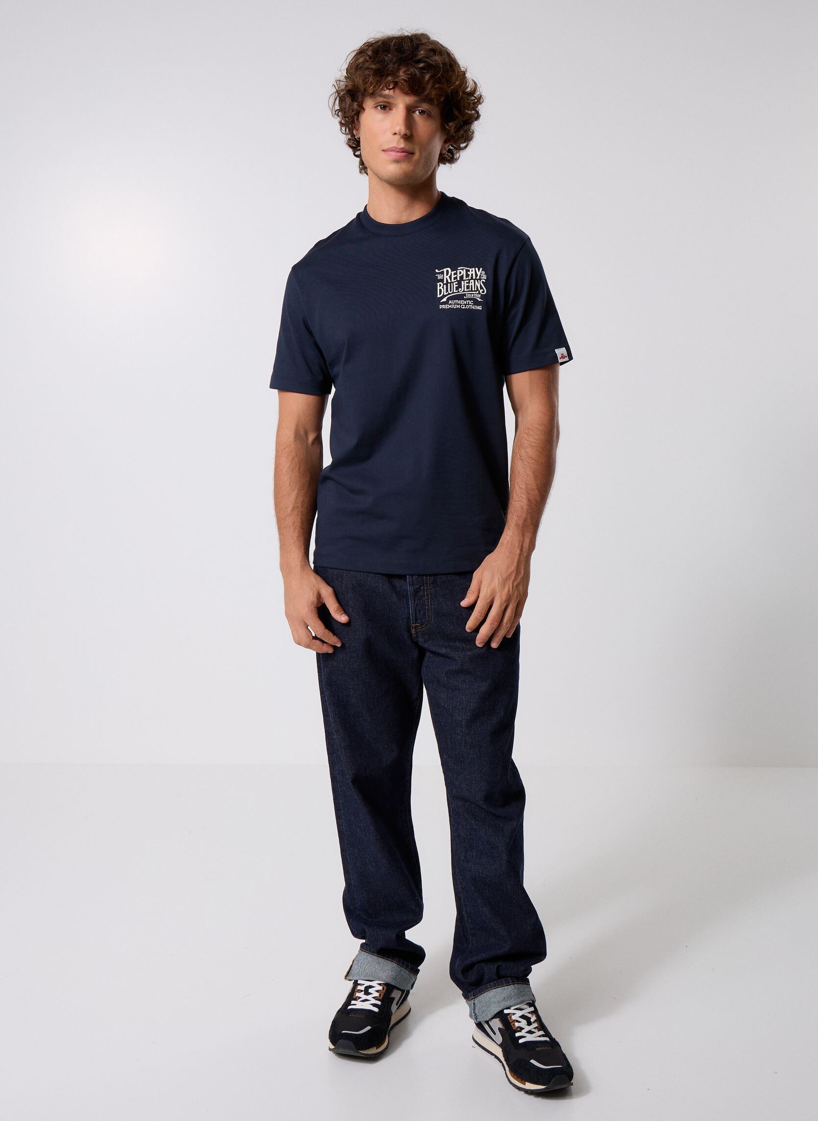 Tee-shirts manches courtes TShirt HEAVY COTTON JERSEY COUPE RELAXED homme bleu Replay Tee-shirts manches courtes TShirt HEAVY COTTON JERSEY COUPE RELAXED homme bleu DEEP BLUE