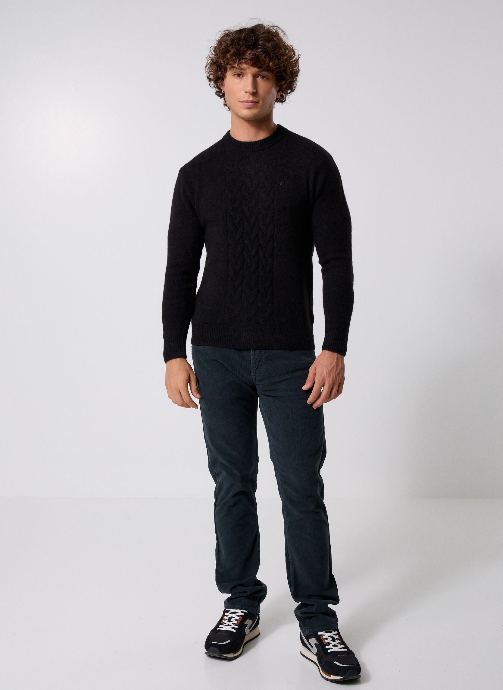 Pantalons droits Pantalon VELOURS GROVER COUPE STRAIGHT homme noir Replay Pantalons droits Pantalon VELOURS GROVER COUPE STRAIGHT homme noir BLACK