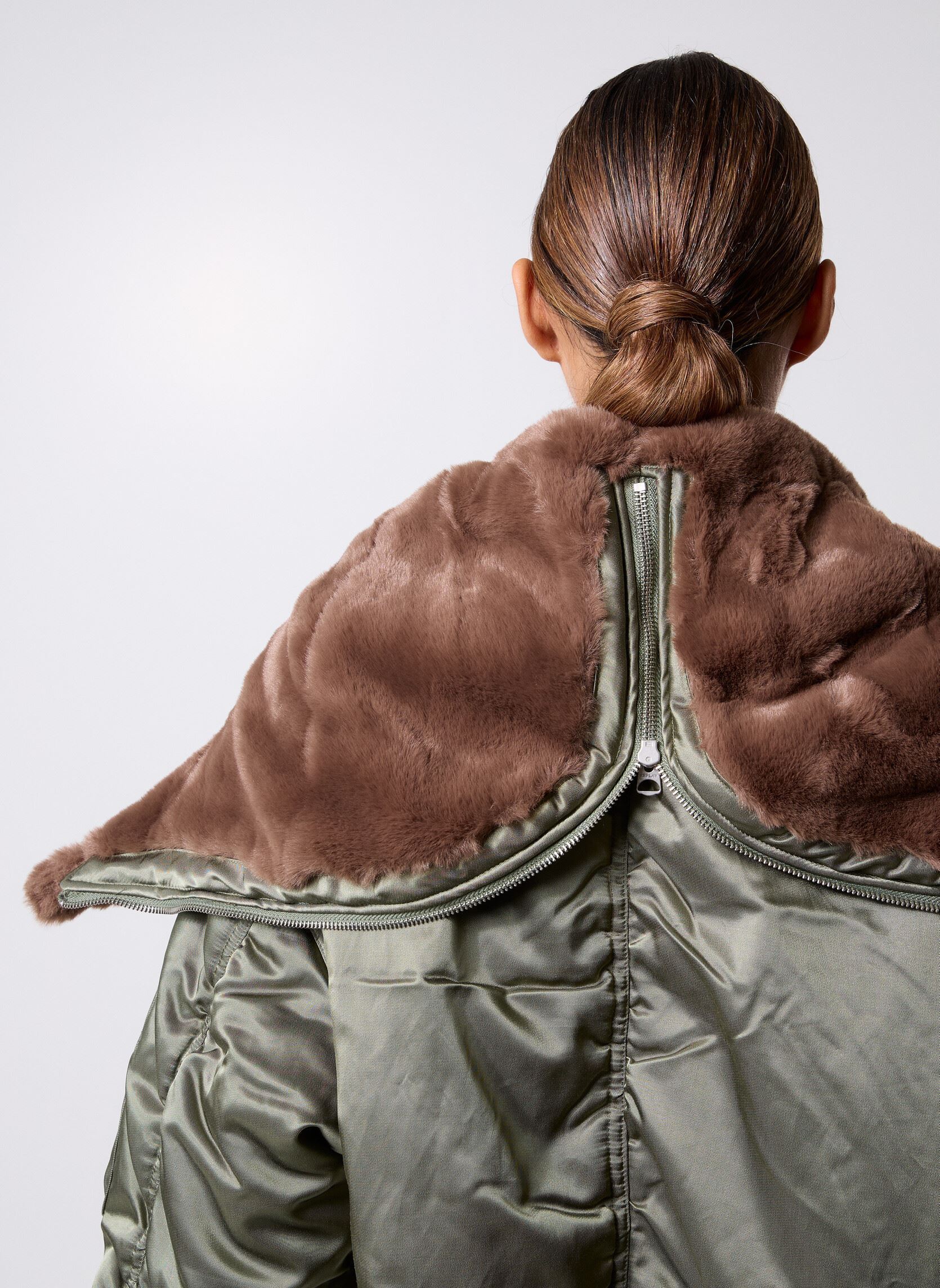 Mantels Blouson COUPE RELAXED dames groen Replay Mantels Blouson COUPE RELAXED dames groen SAGE GREEN