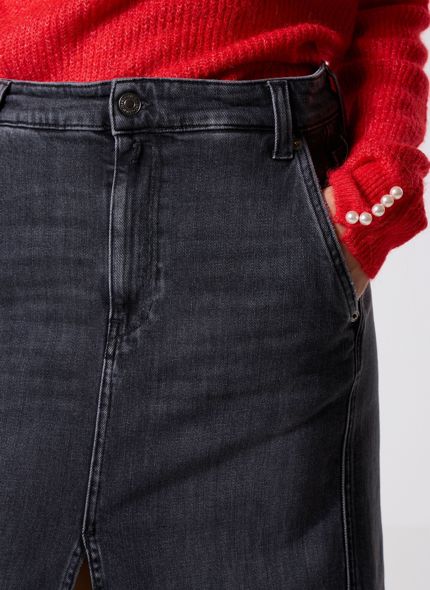 Jupes mi-longues Jupe 11 OZ BLACK OD BLACK COMFORT DENIM femme noir Replay Jupes mi-longues Jupe 11 OZ BLACK OD BLACK COMFORT DENIM femme noir DARK GREY