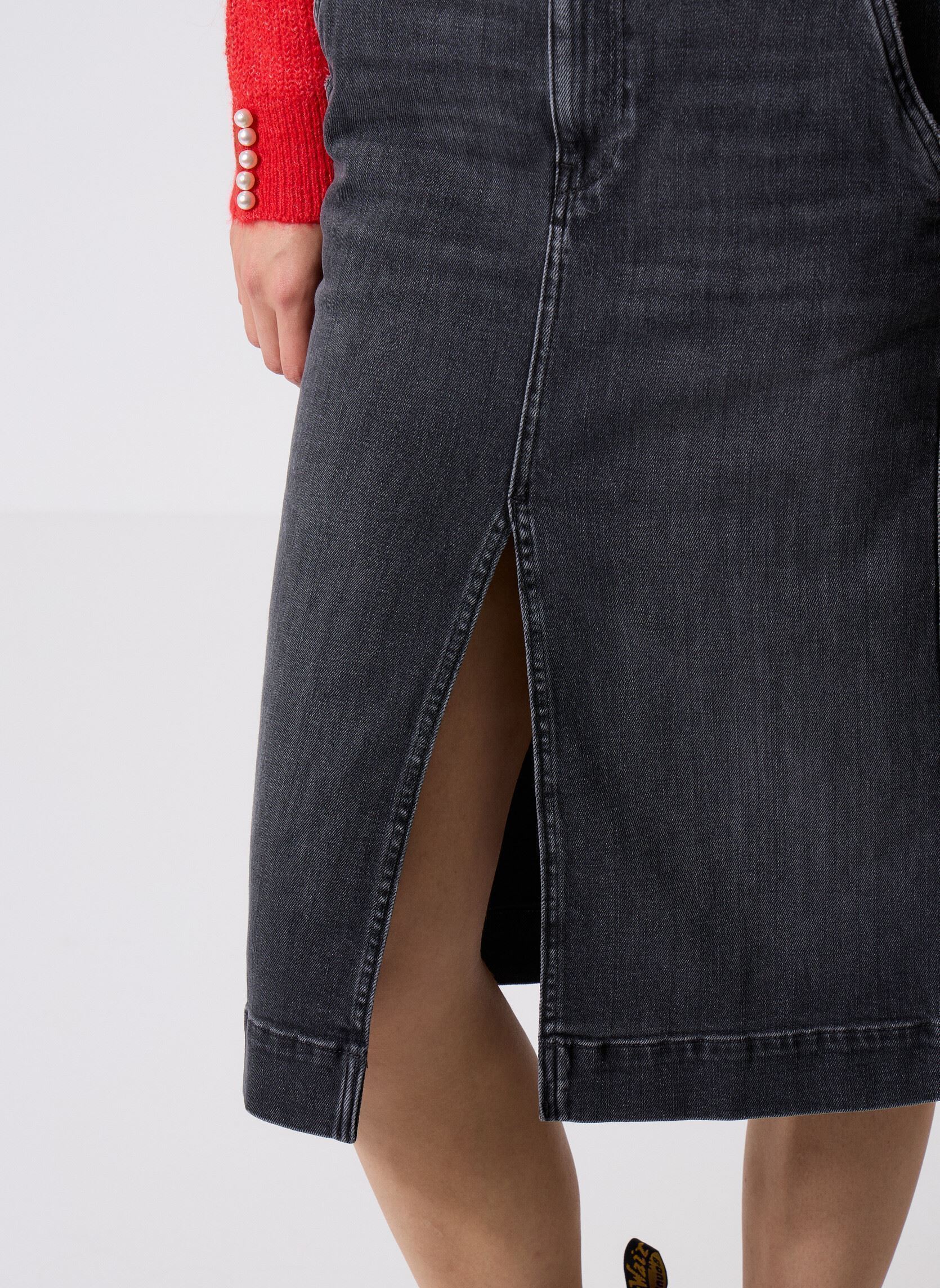 Jupes mi-longues Jupe 11 OZ BLACK OD BLACK COMFORT DENIM femme noir Replay Jupes mi-longues Jupe 11 OZ BLACK OD BLACK COMFORT DENIM femme noir DARK GREY