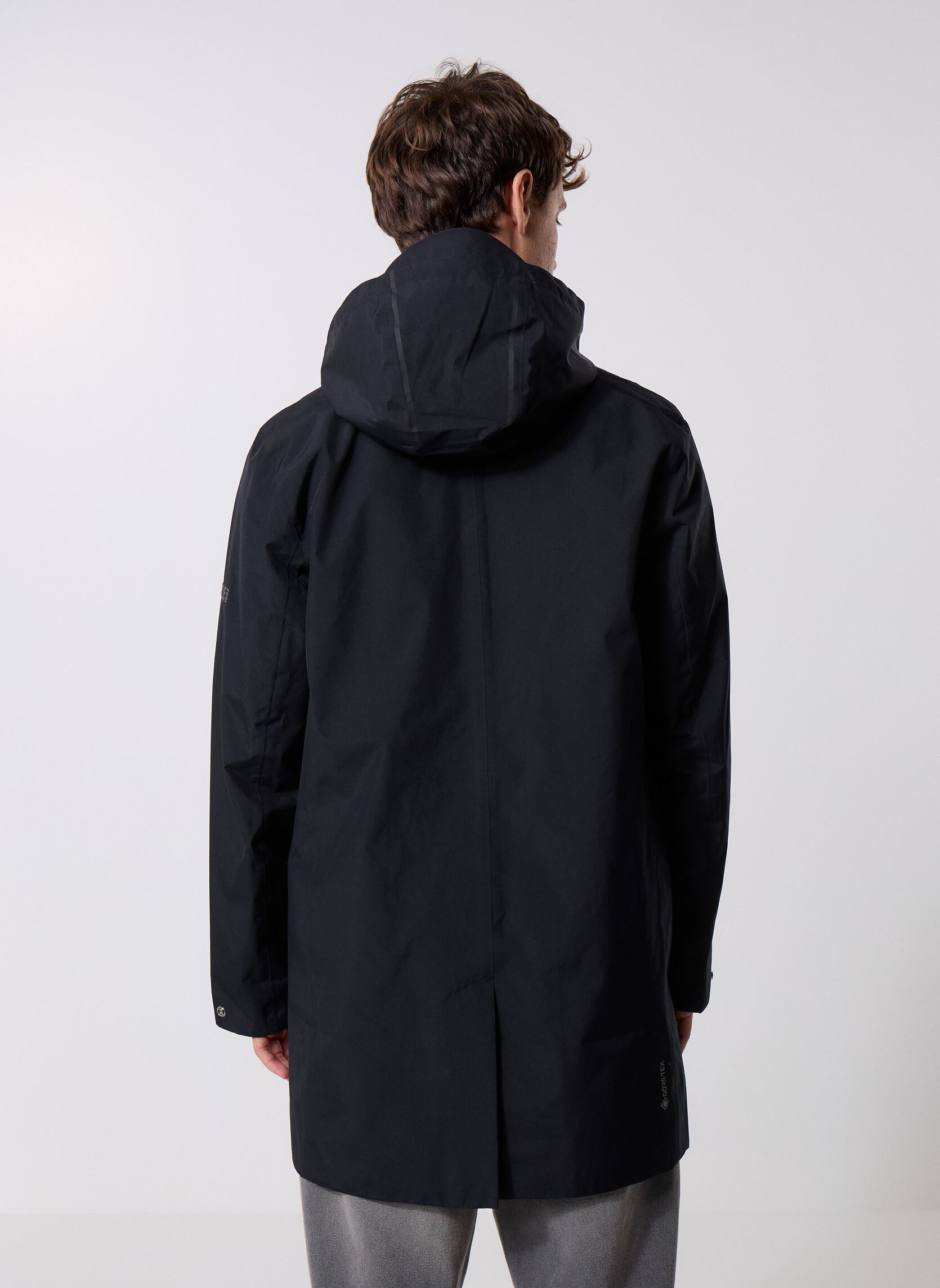 Parkas Parka Longue Gore-Tex Avec Capuches Retr homme noir Aigle Parkas Parka Longue Gore-Tex Avec Capuches Retr homme noir Noir