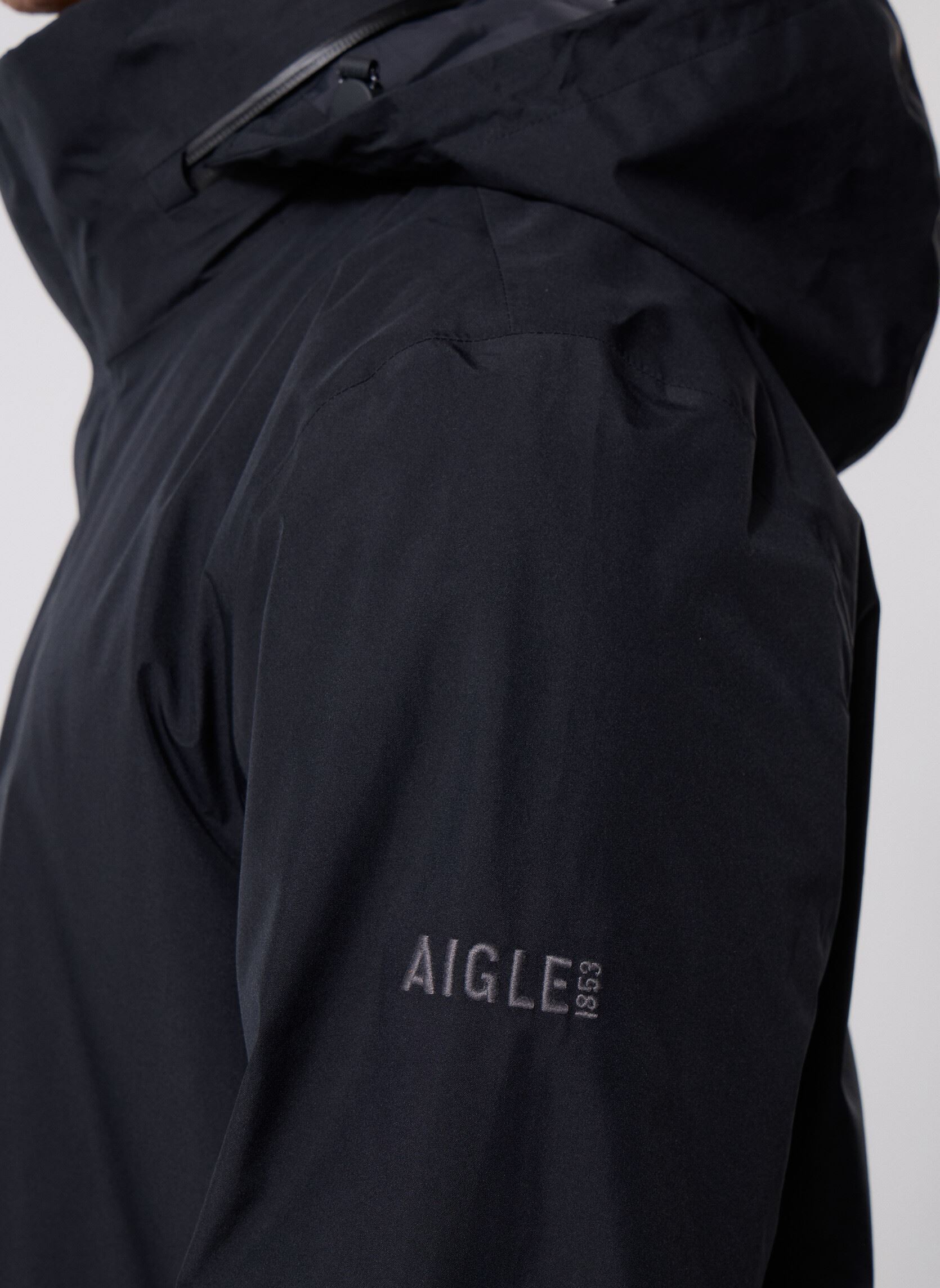 Parkas Parka Longue Gore-Tex Avec Capuches Retr homme noir Aigle Parkas Parka Longue Gore-Tex Avec Capuches Retr homme noir Noir