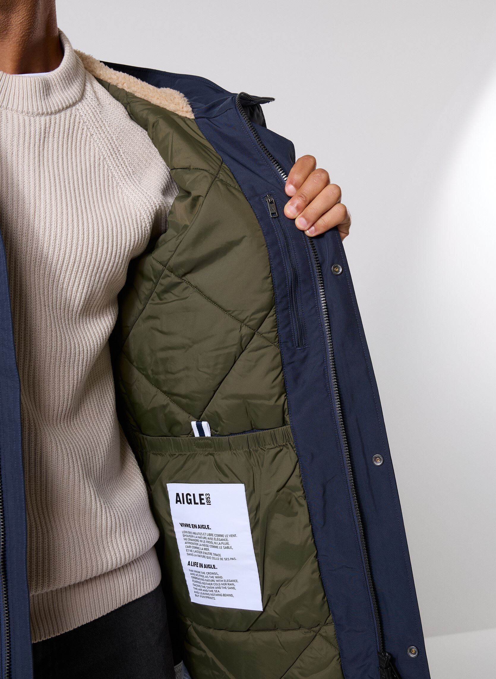 Parkas Parka Fishtail Gore-Tex Matelassé avec c homme bleu Aigle Parkas Parka Fishtail Gore-Tex Matelassé avec c homme bleu EMPIRE