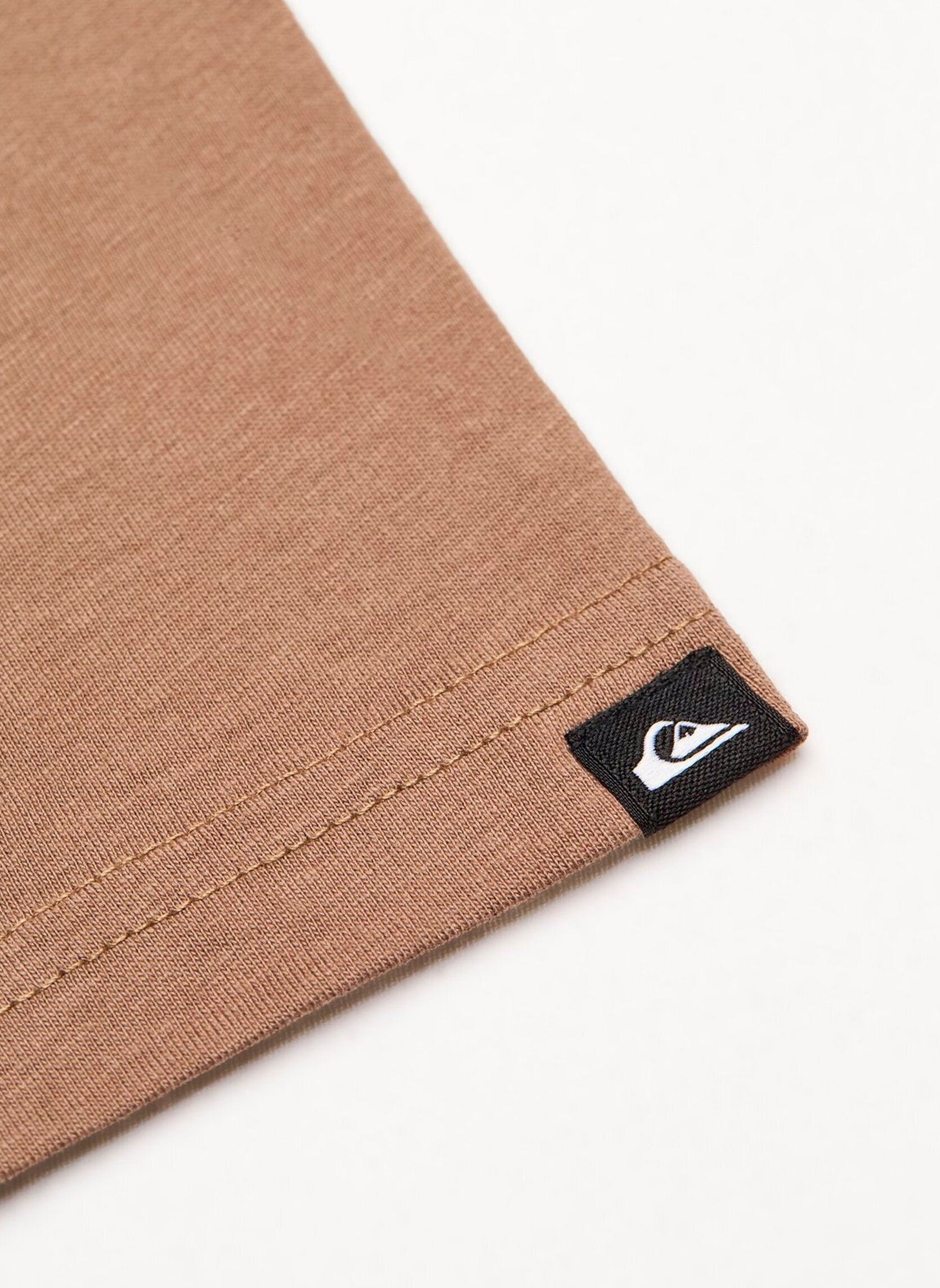 Tee-shirts Ev Mini Logo Ss homme marron Quiksilver Tee-shirts Ev Mini Logo Ss homme marron PINE BARK