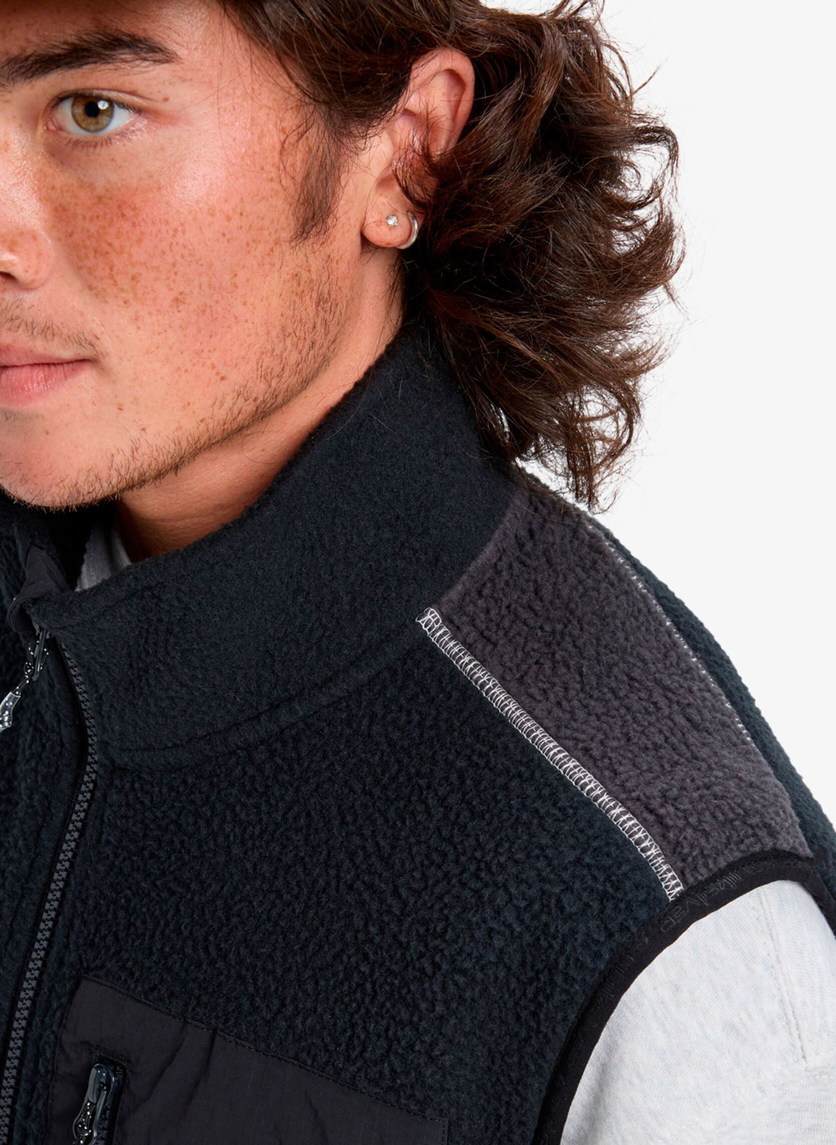 Pulls polaires Clean Coast Gilet homme noir Quiksilver Pulls polaires Clean Coast Gilet homme noir Black