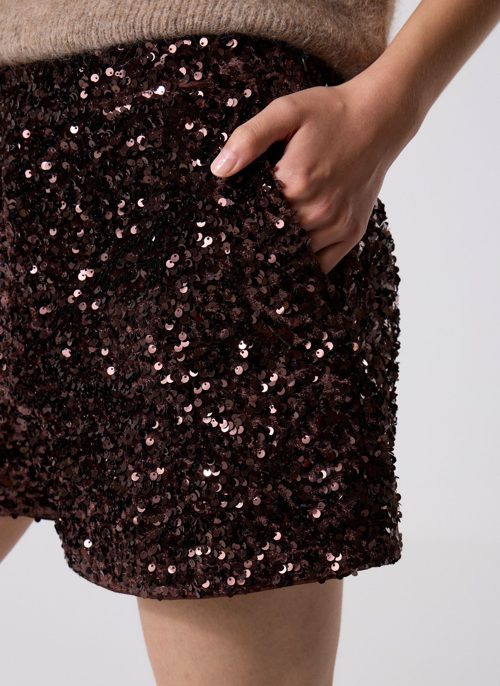 Shorts SHORT-SEQUIN dames bruin Georgia Rose Shorts SHORT-SEQUIN dames bruin CHOCOLATE FONDANT