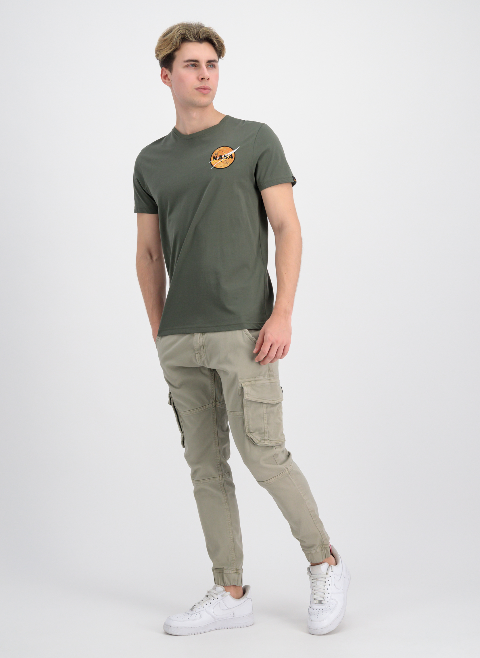 Alpha Industries T-Shirt NASA Davinci T 136508 Černá Regular Fit